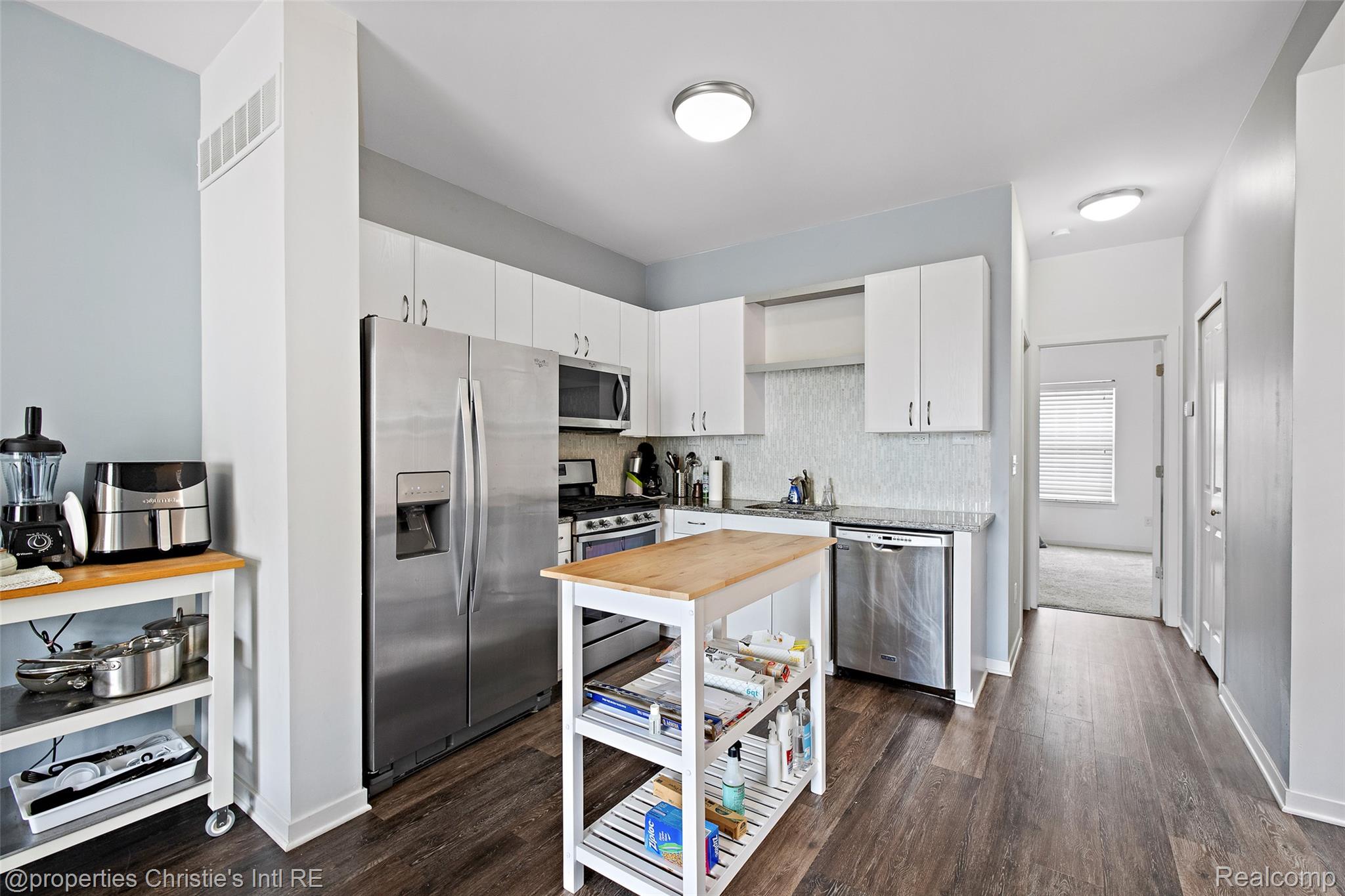 275 E Palmer Street