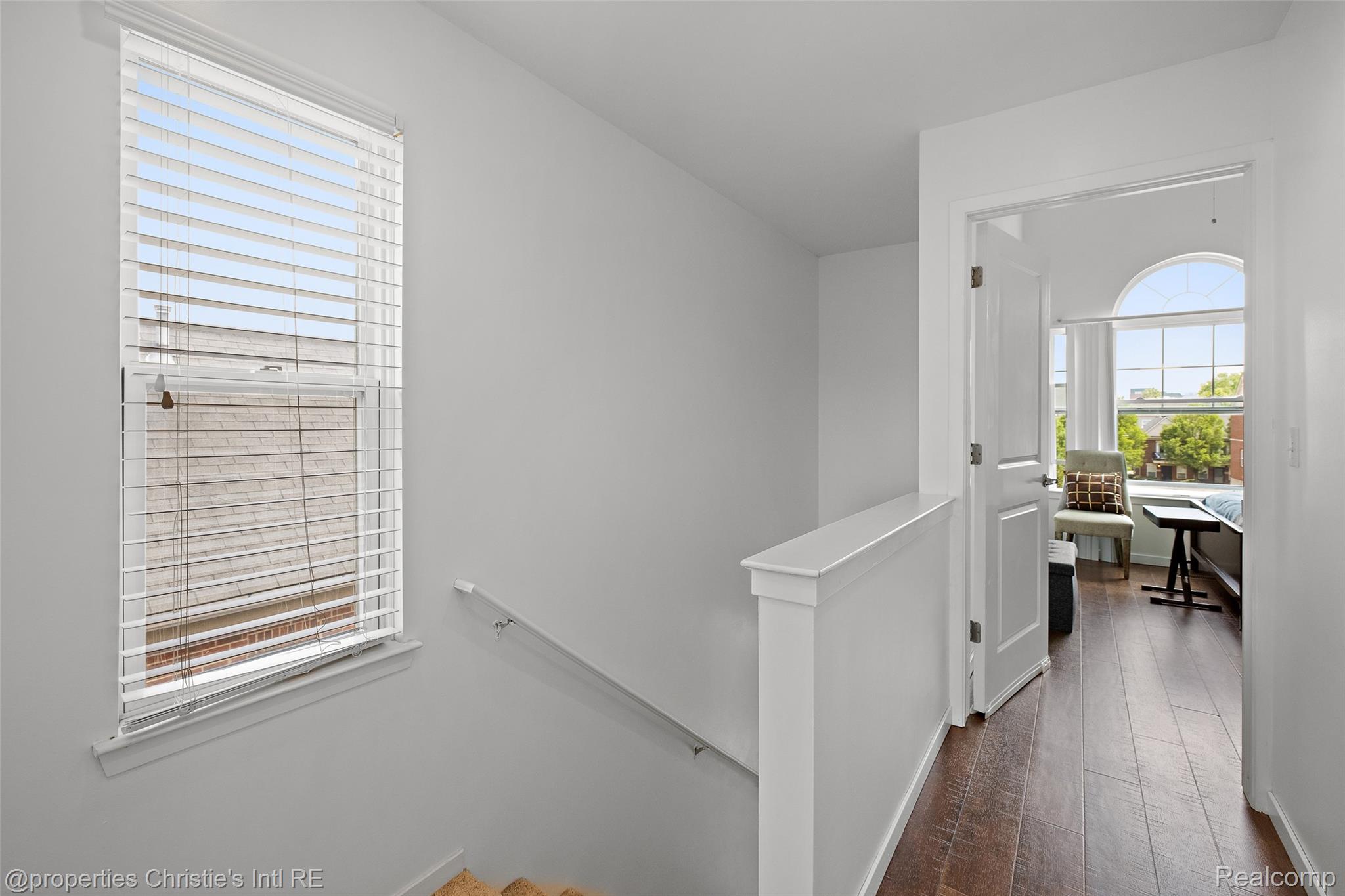 275 E Palmer Street