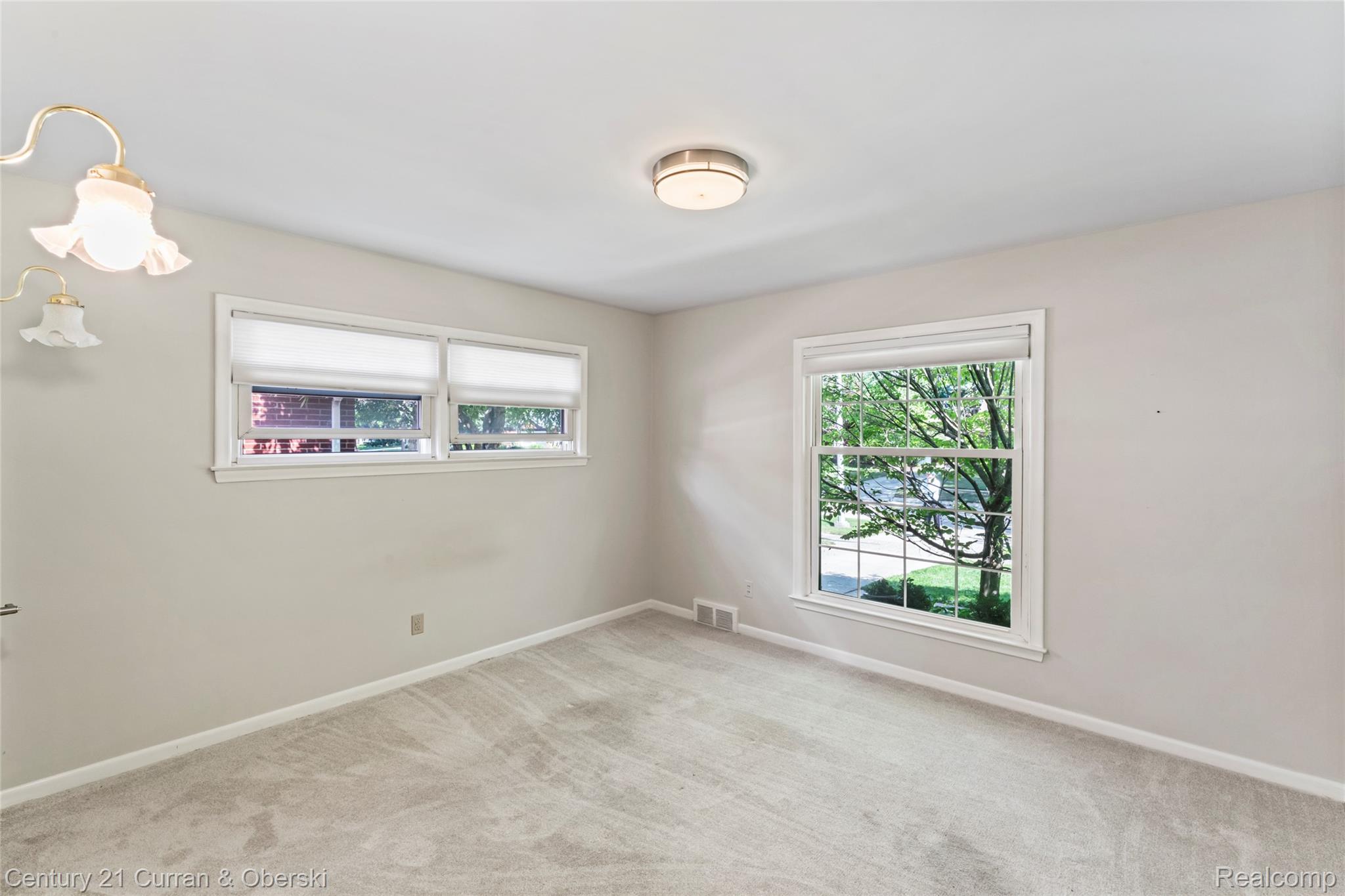 505 Hollywood Avenue