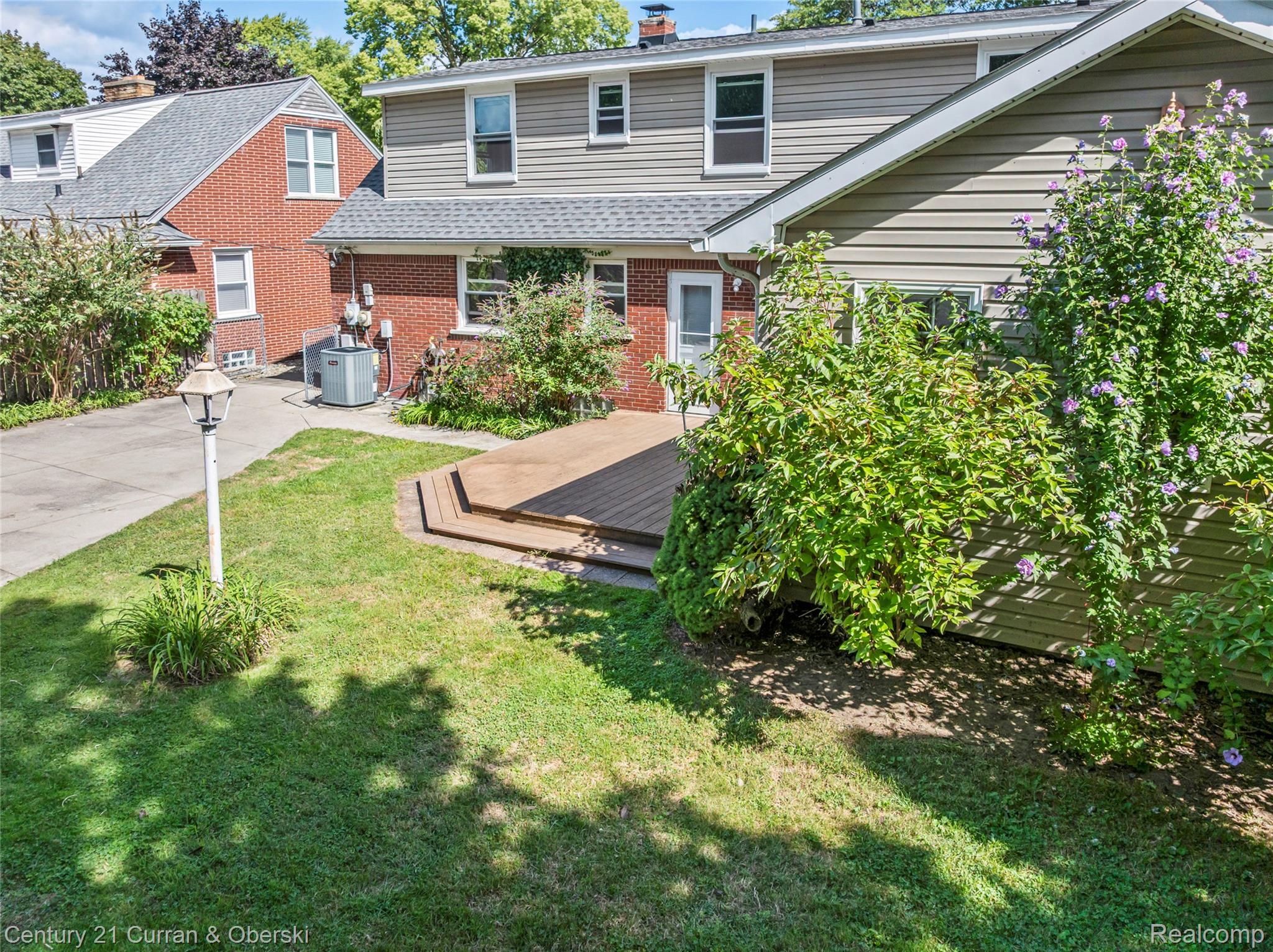 505 Hollywood Avenue