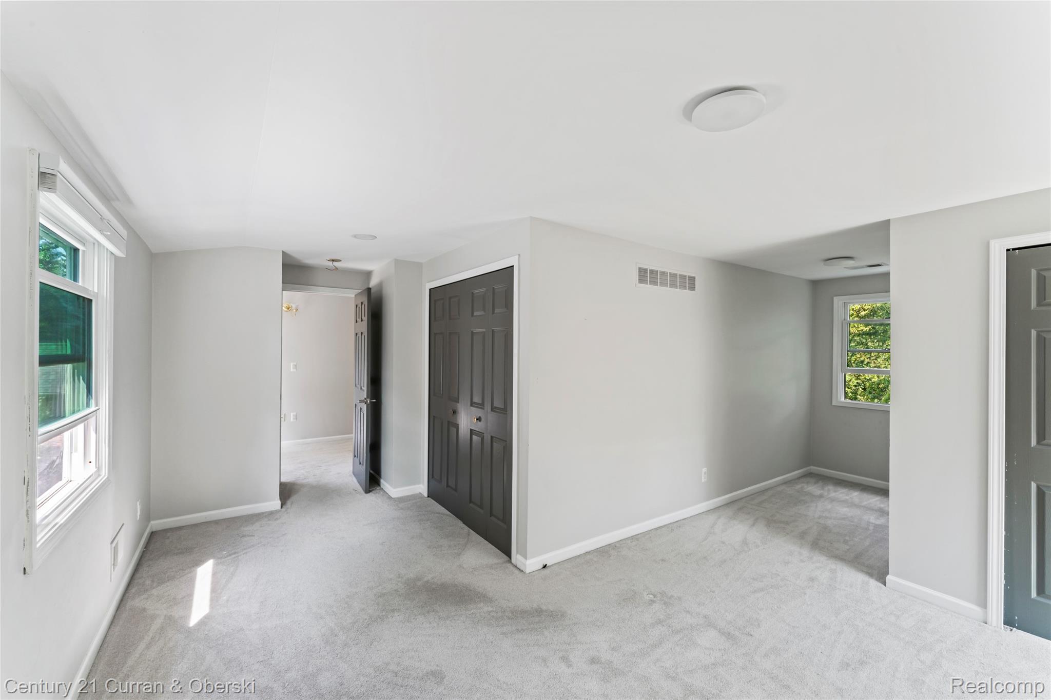 505 Hollywood Avenue