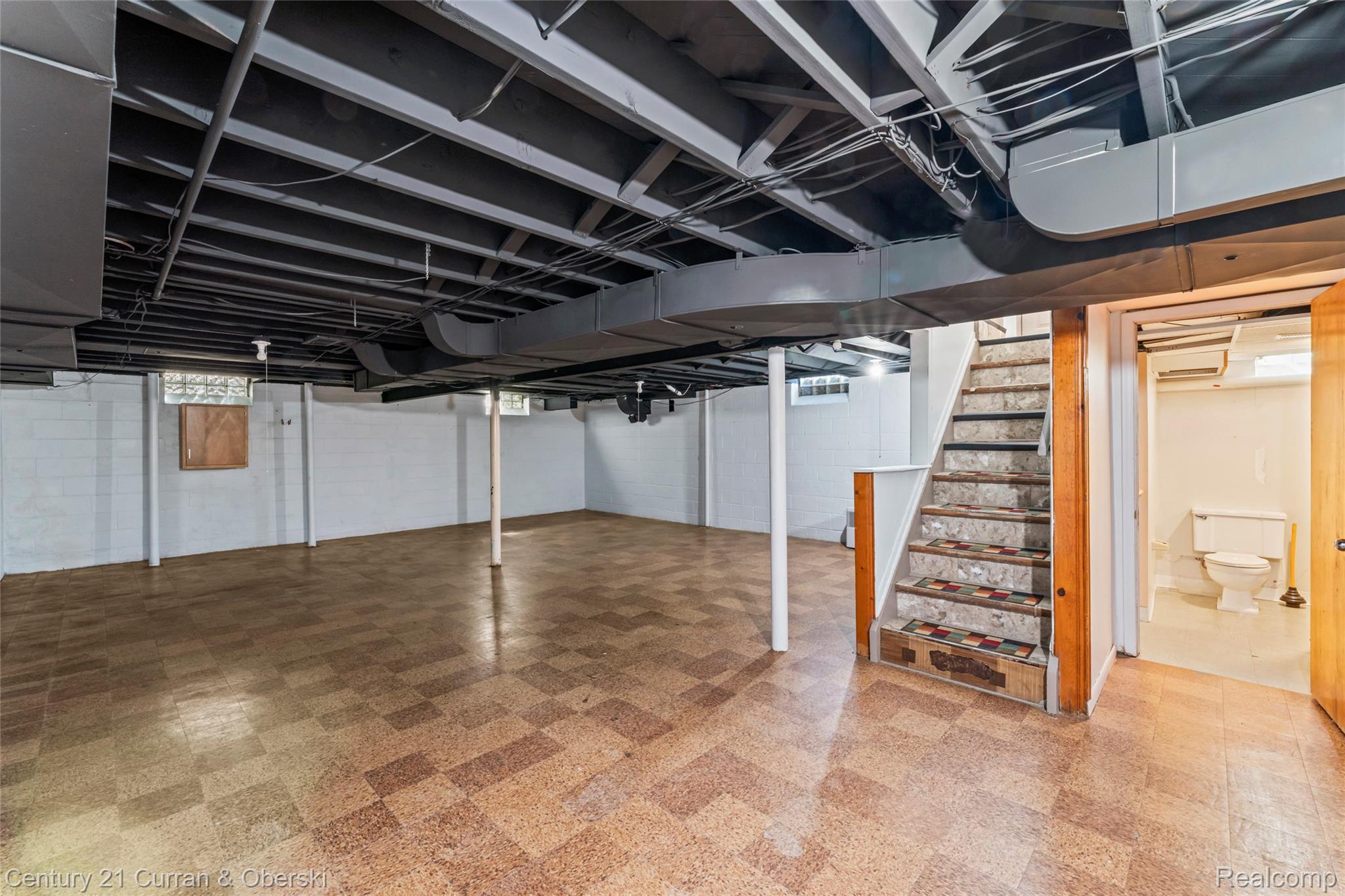 505 Hollywood Avenue