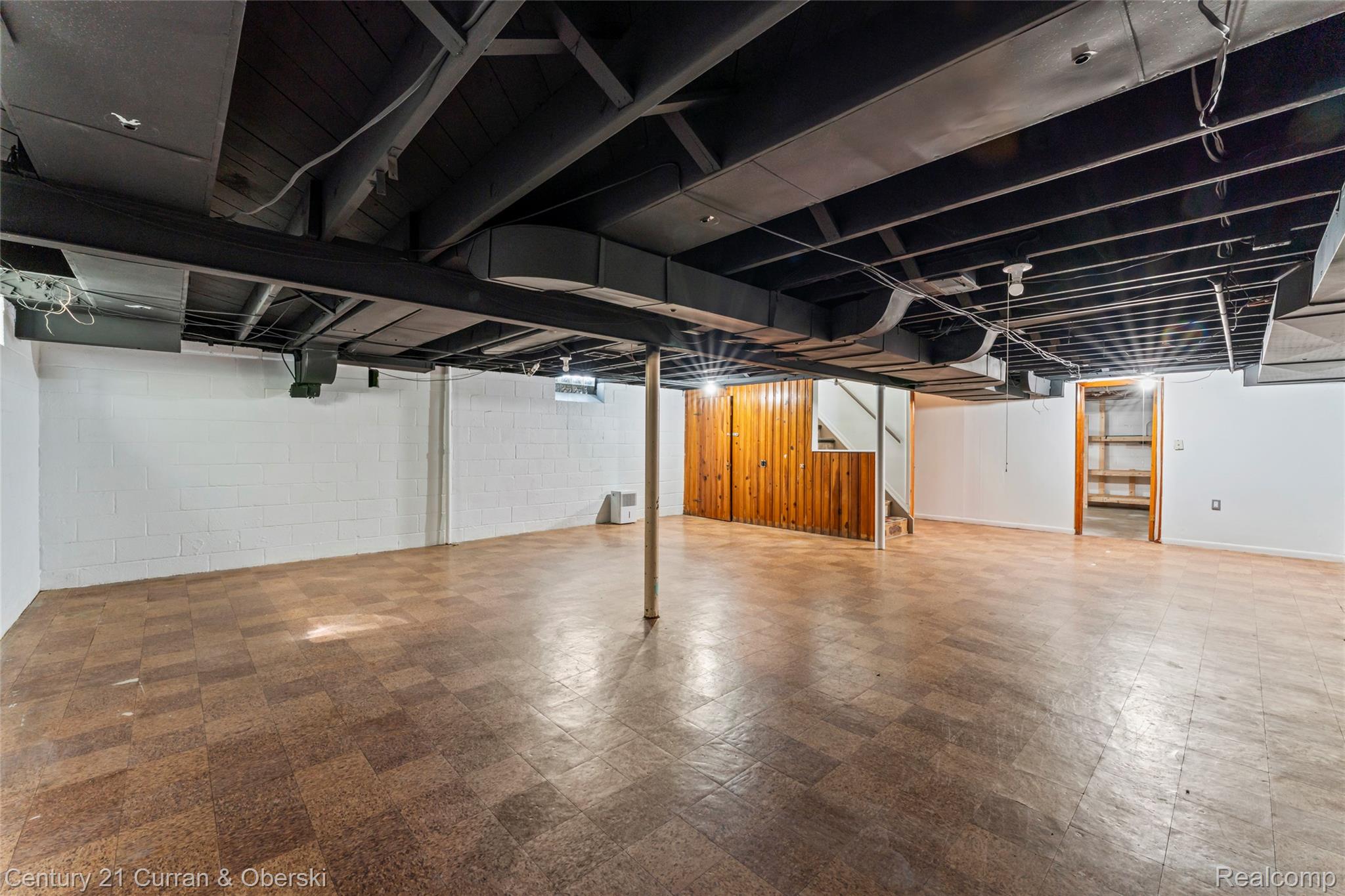 505 Hollywood Avenue