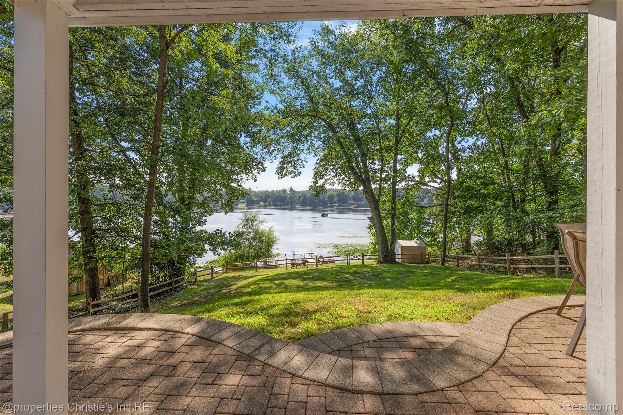 11113 Perch Lake Drive W