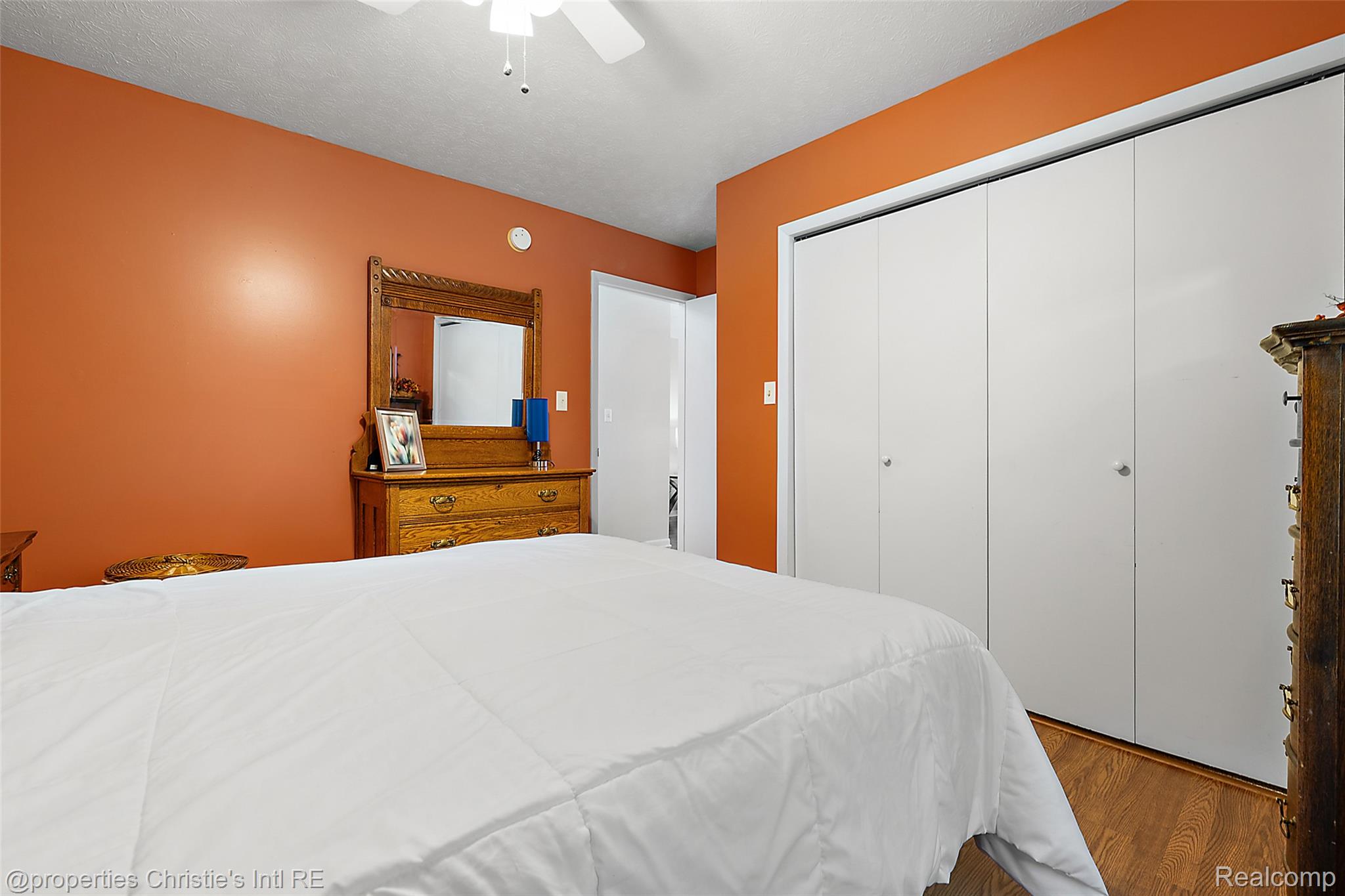 11113 Perch Lake Drive W