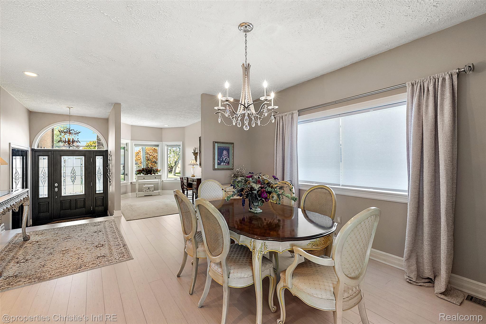 38080 Lakeshore Drive