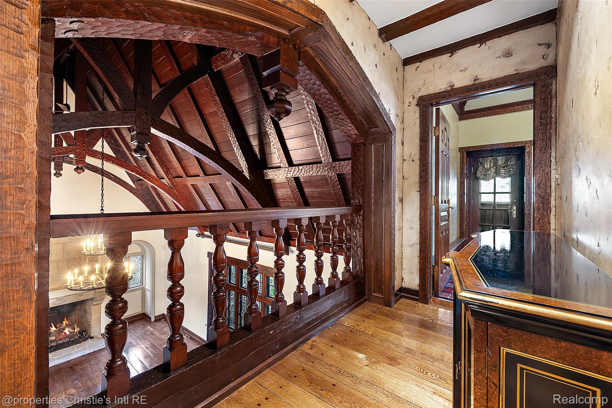 49016 Pointe Lakeview Drive