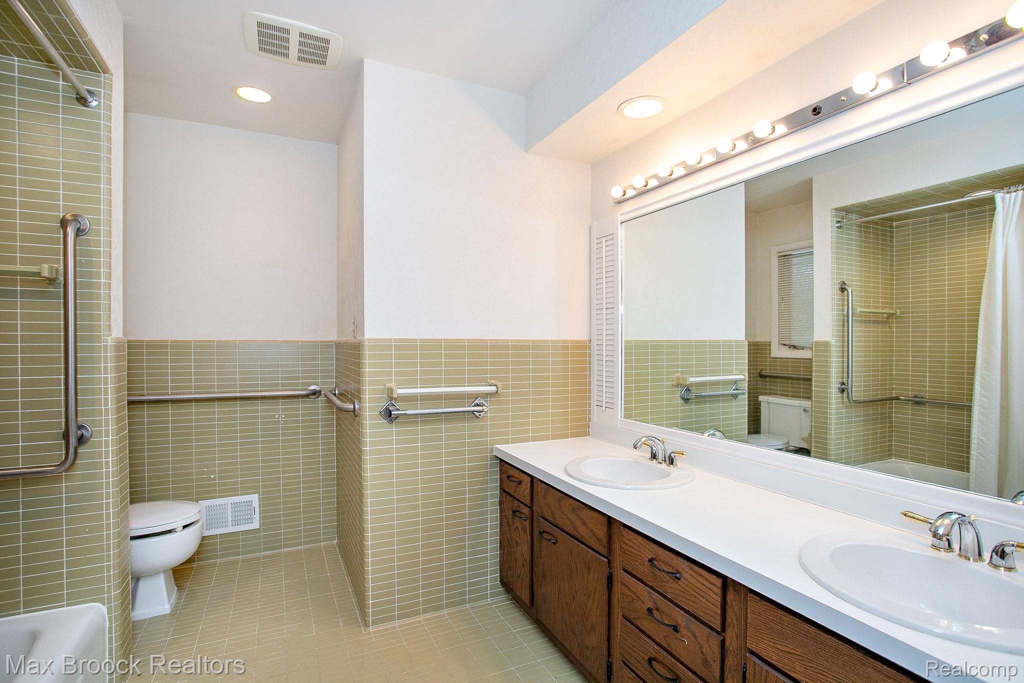 31310 E Stonewood Court