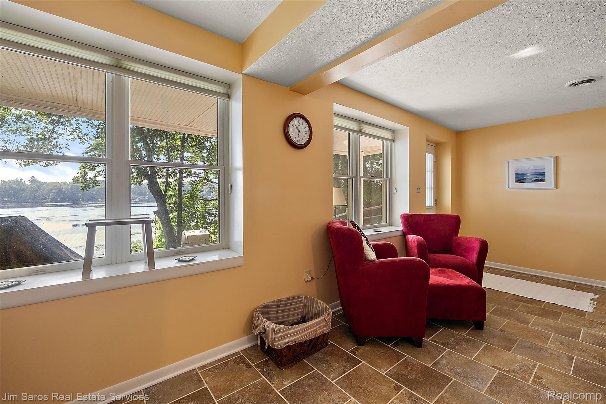 11113 Perch Lake Drive W