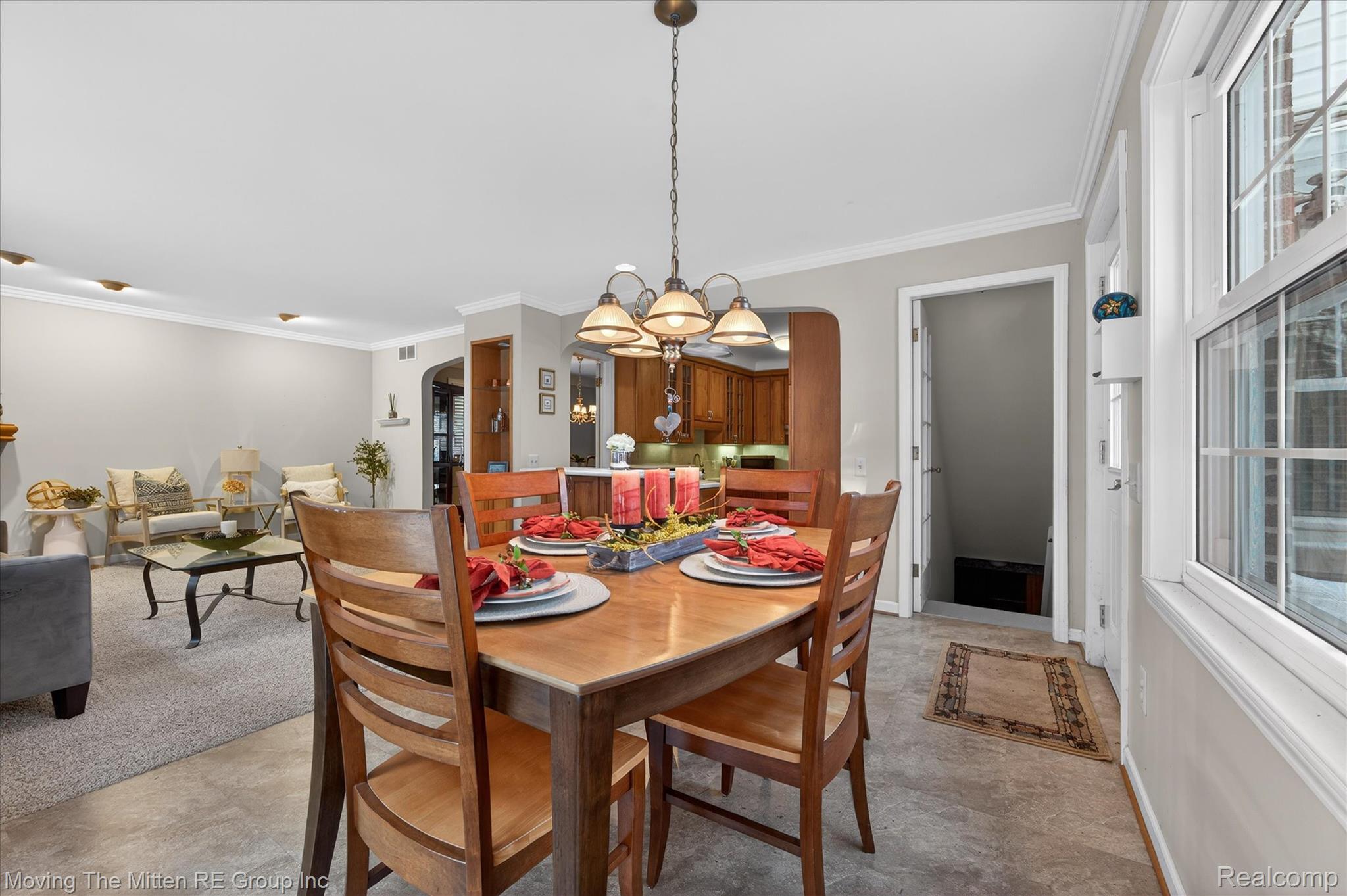 351 Ridgemont Road