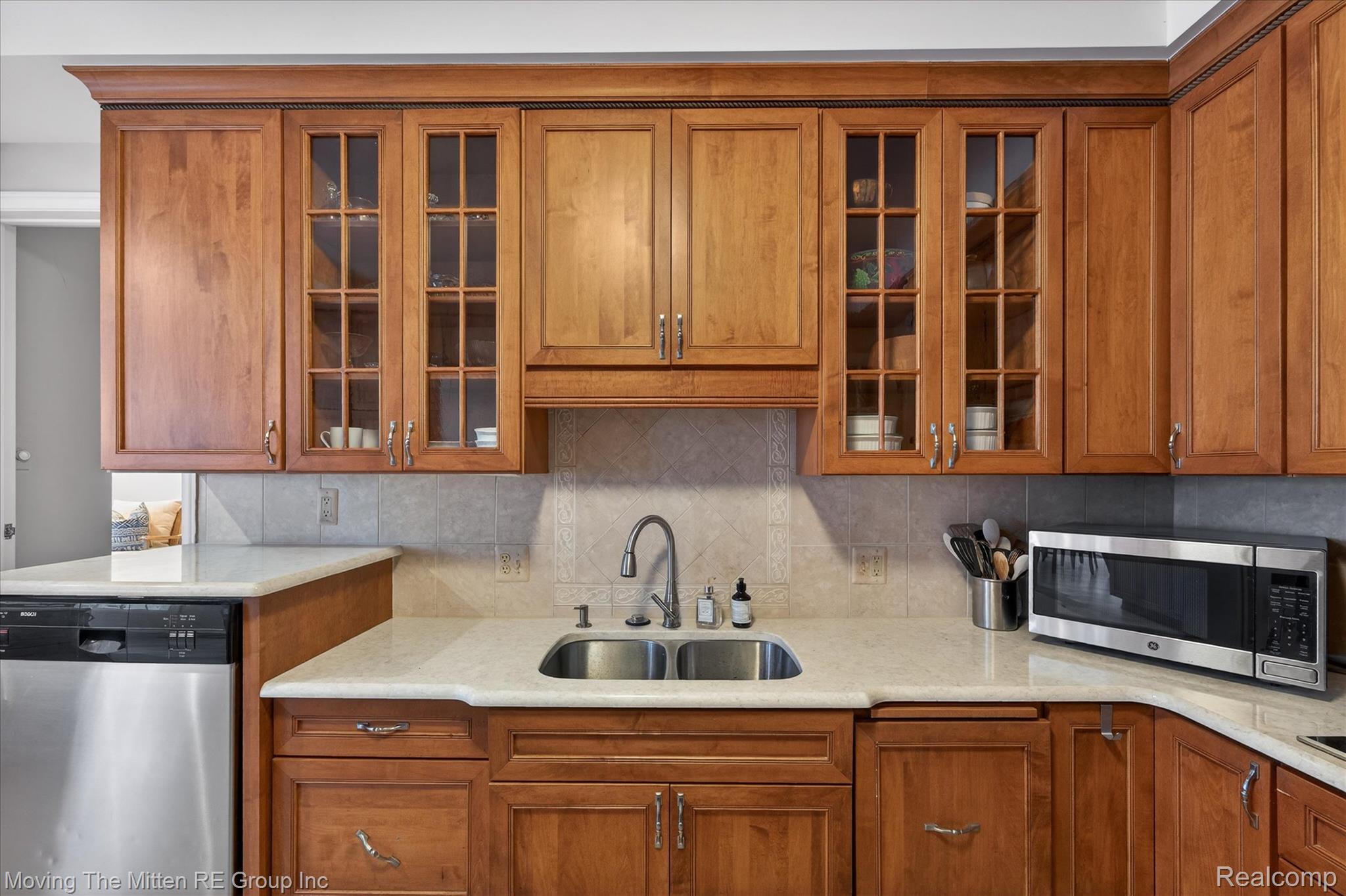 351 Ridgemont Road