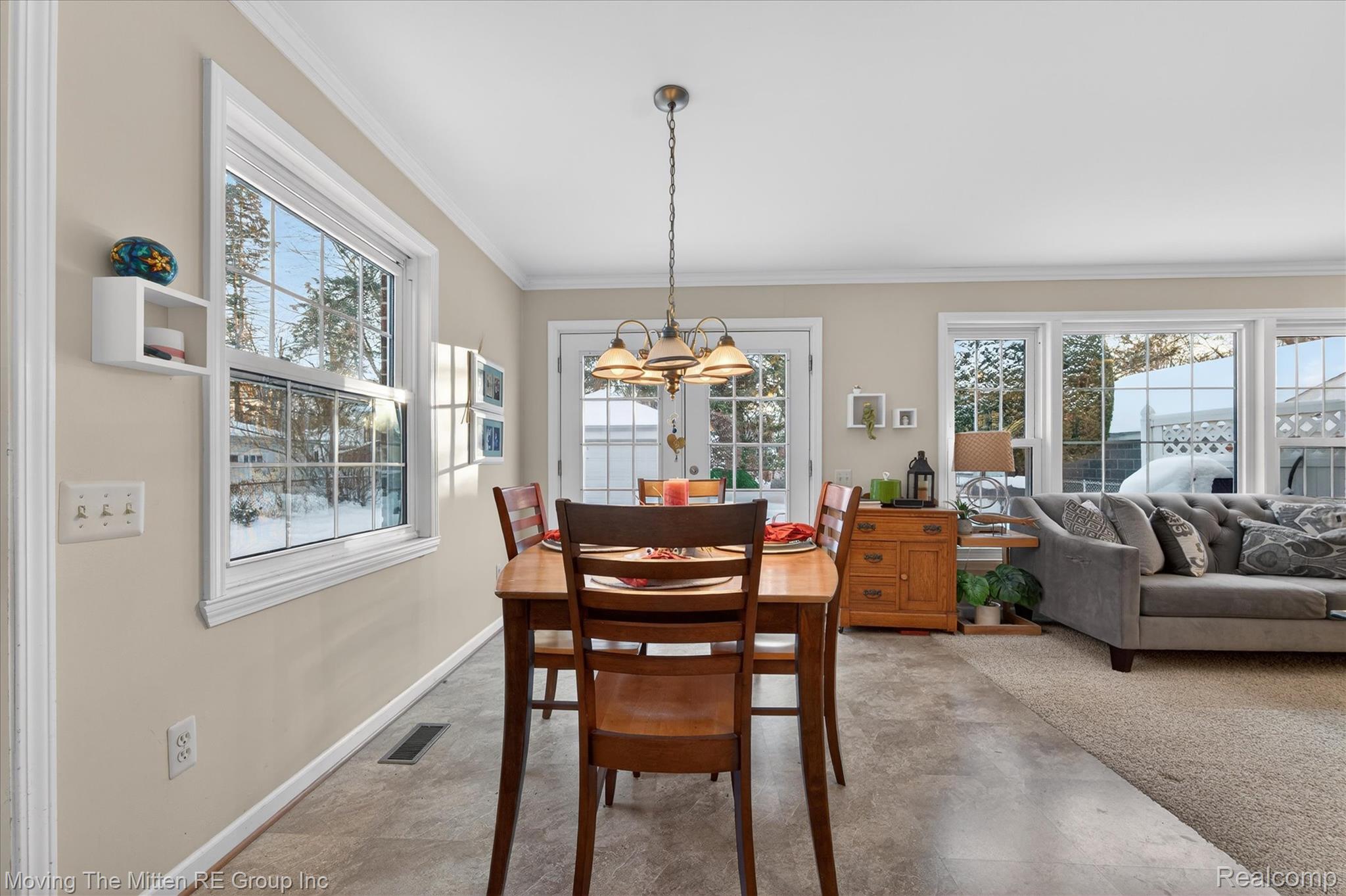 351 Ridgemont Road