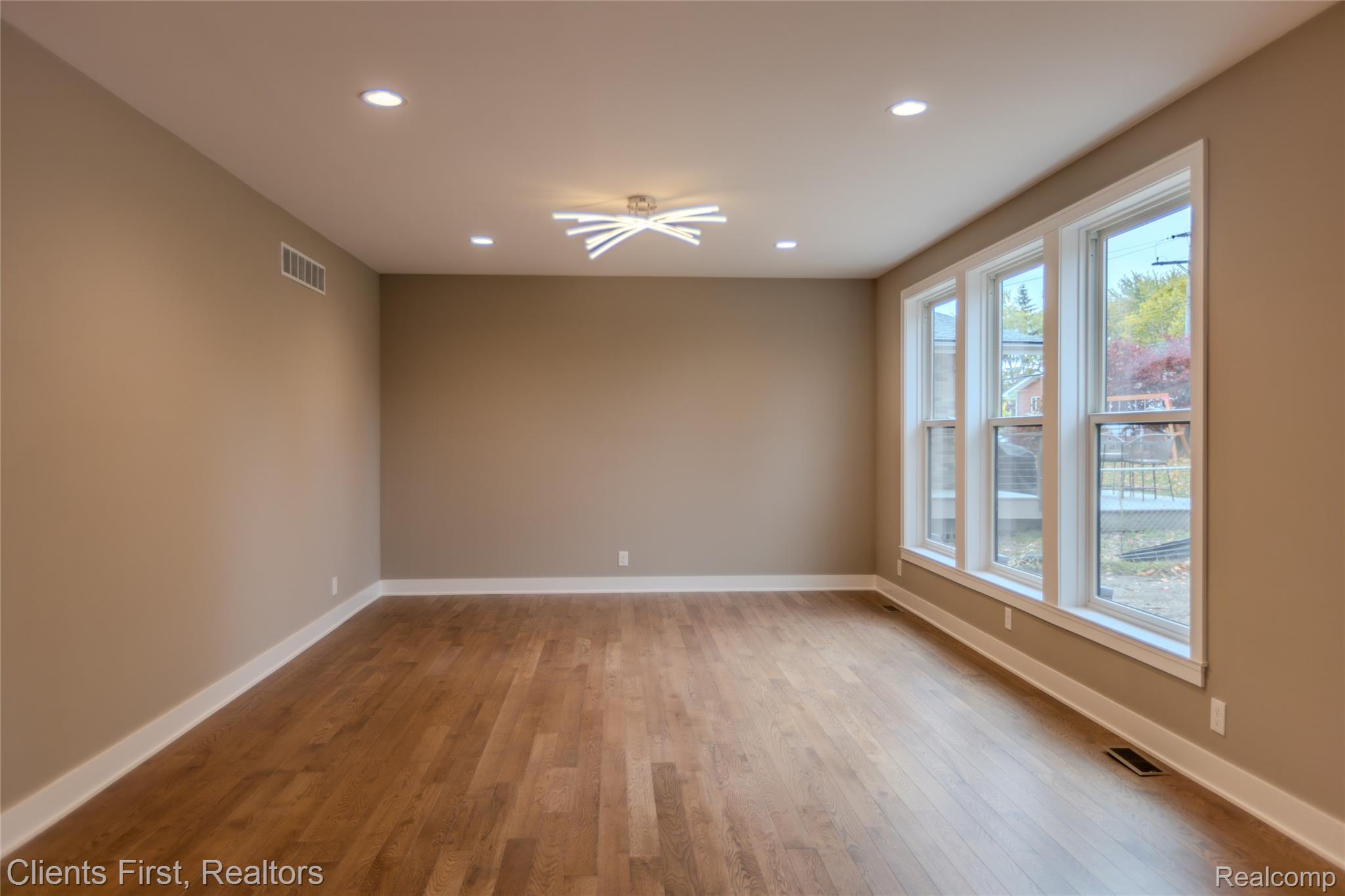 924 Carrington Drive