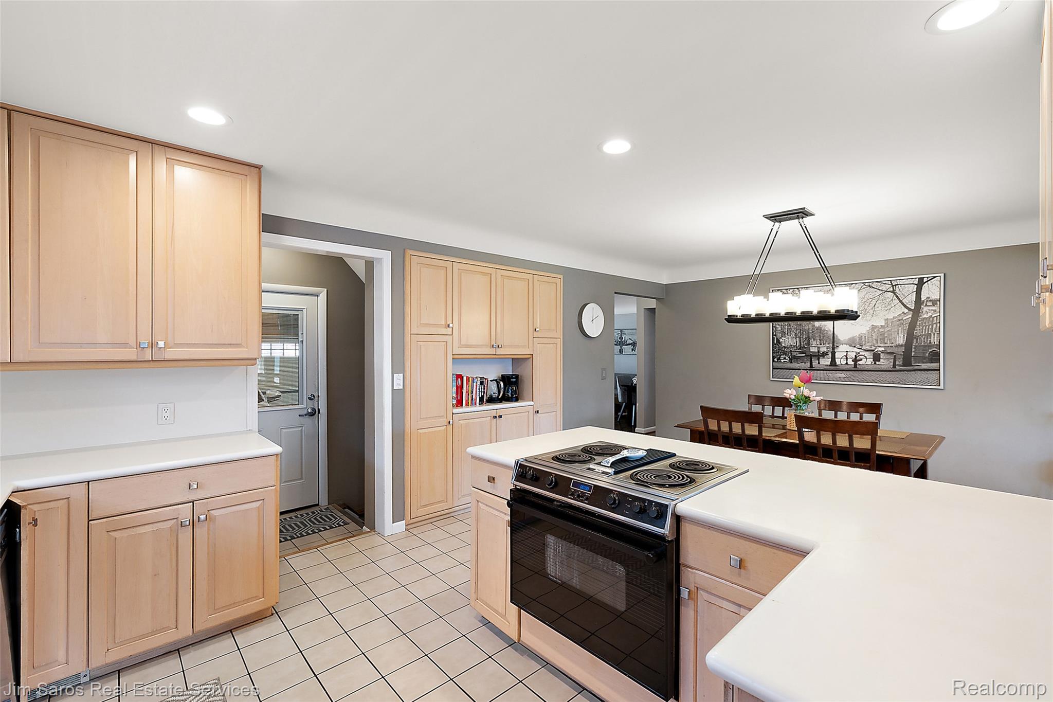 22416 Ardmore Park Drive
