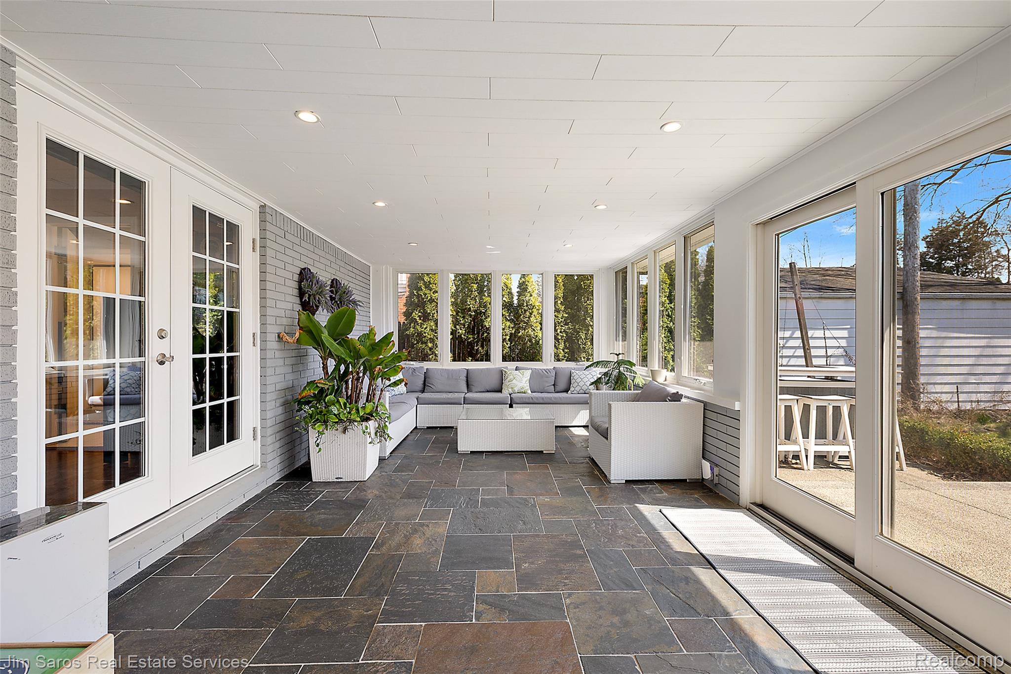 22416 Ardmore Park Drive