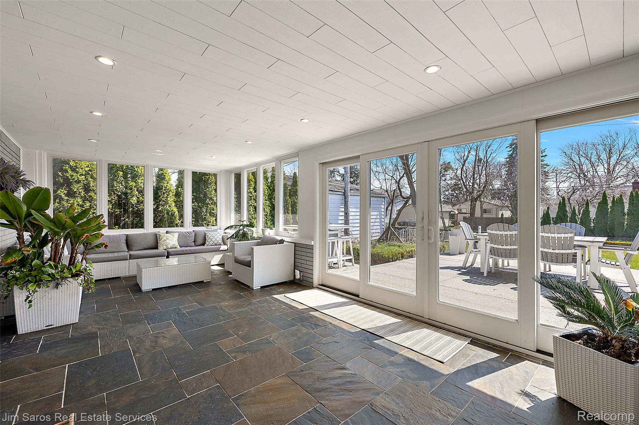 22416 Ardmore Park Drive