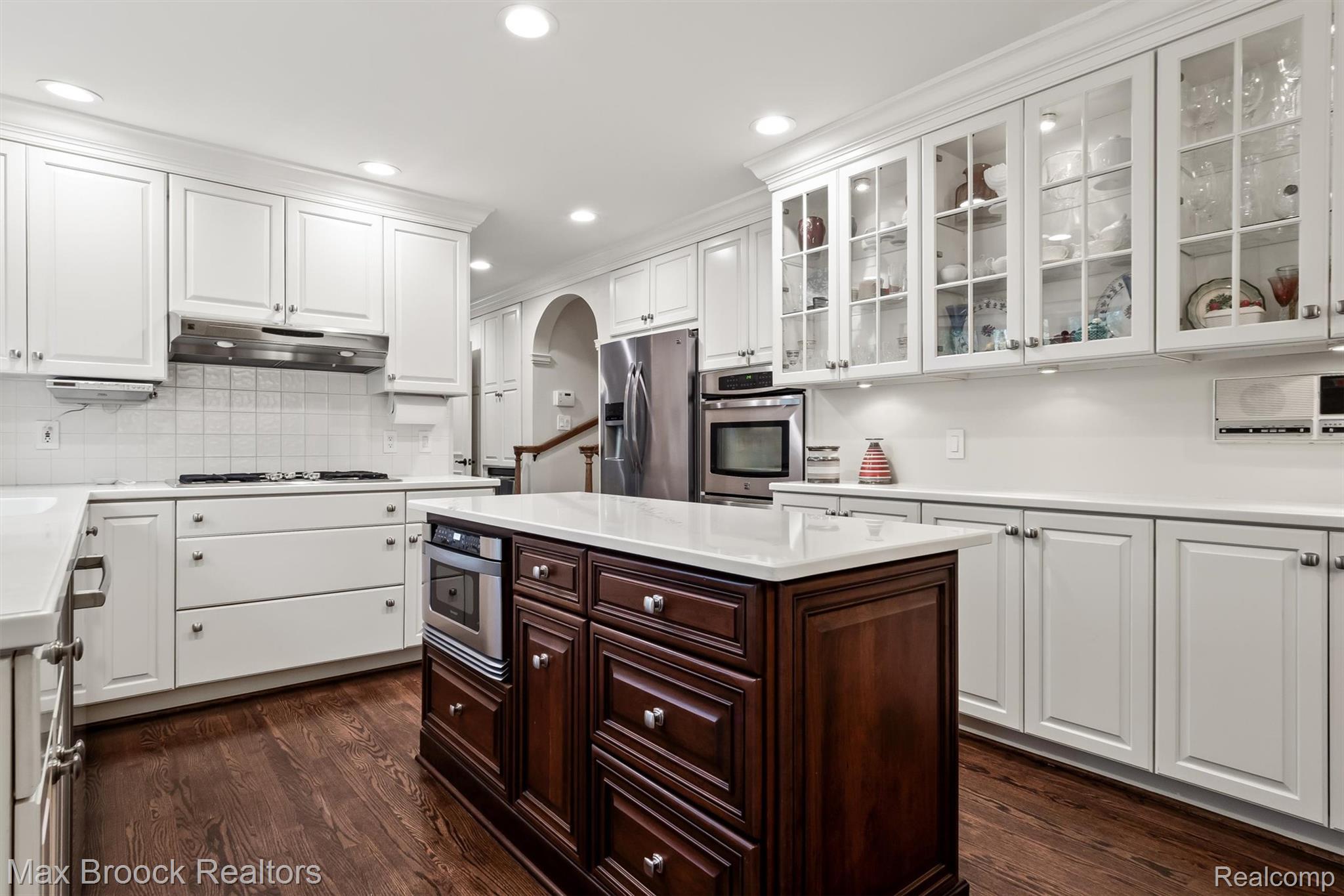 6280 Dakota Circle