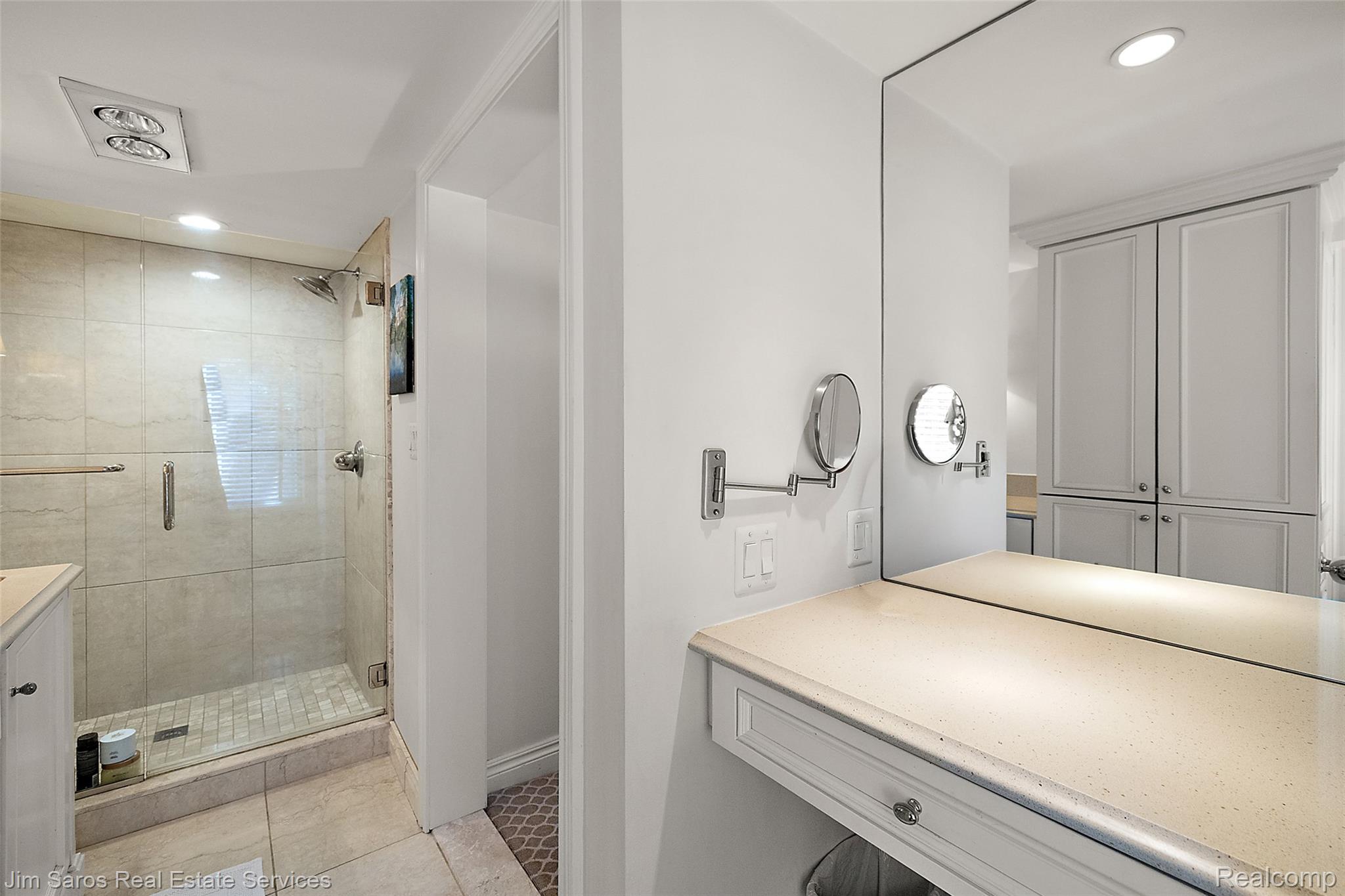 400 Southfield Road Unit 3