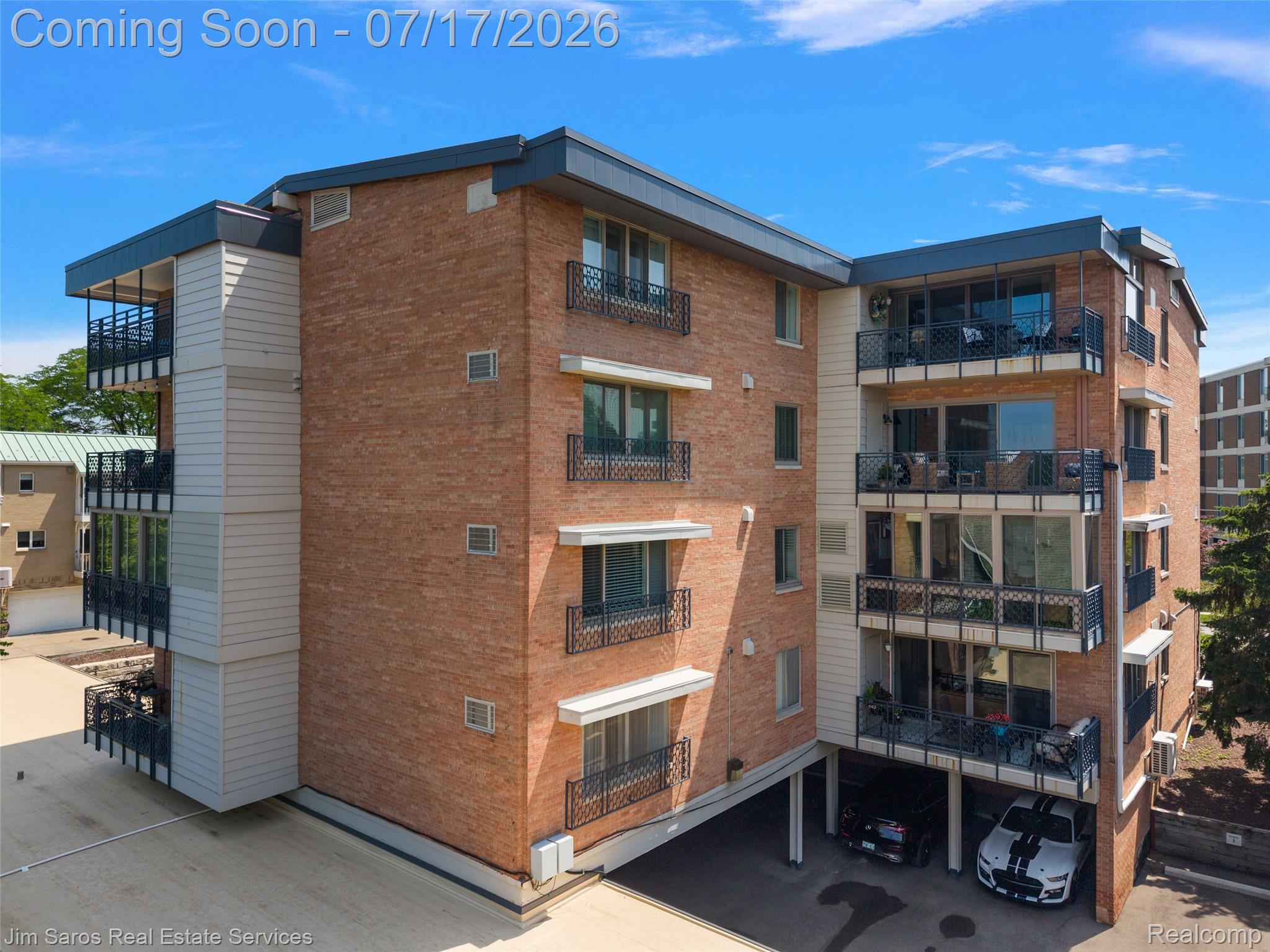 400 Southfield Road Unit: 1C