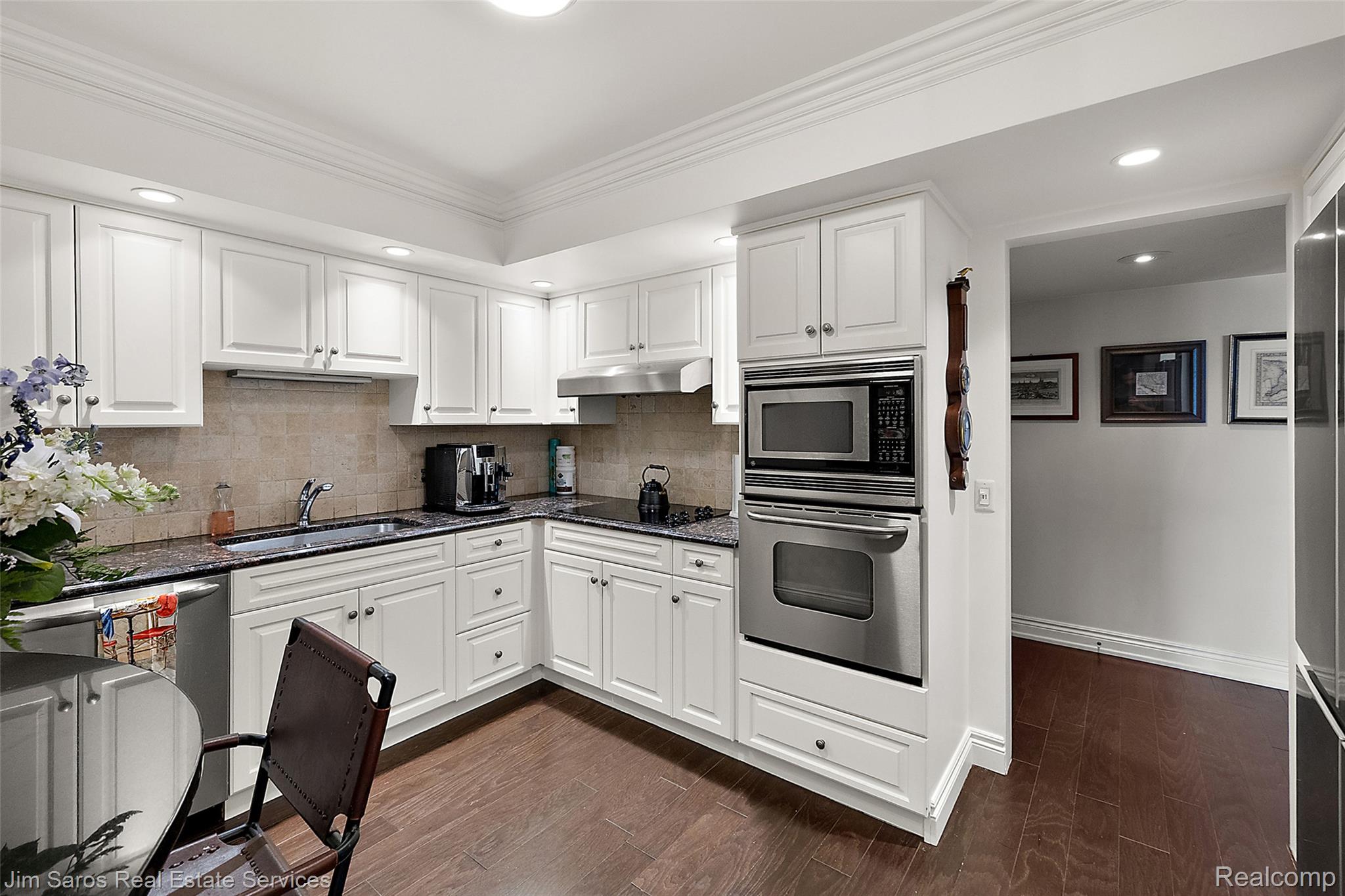 400 Southfield Road Unit 3