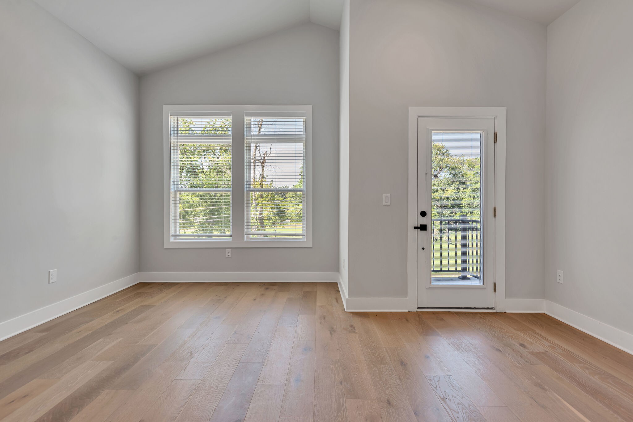 2014 14th Ave, N Unit: B