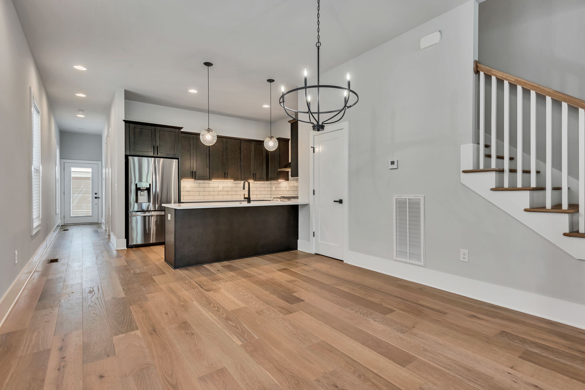 2014 14th Ave, N Unit: B
