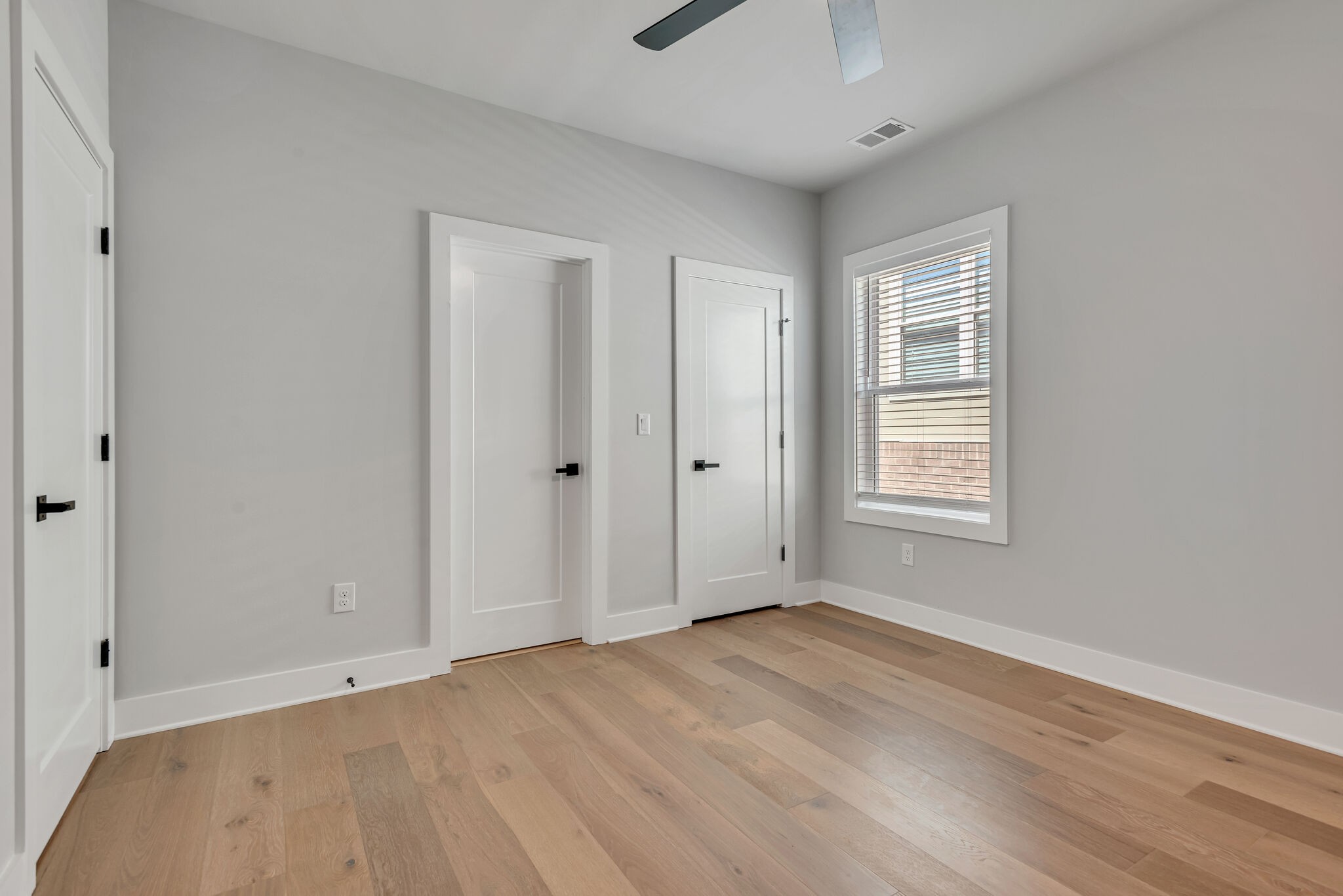 2014 14th Ave, N Unit: B