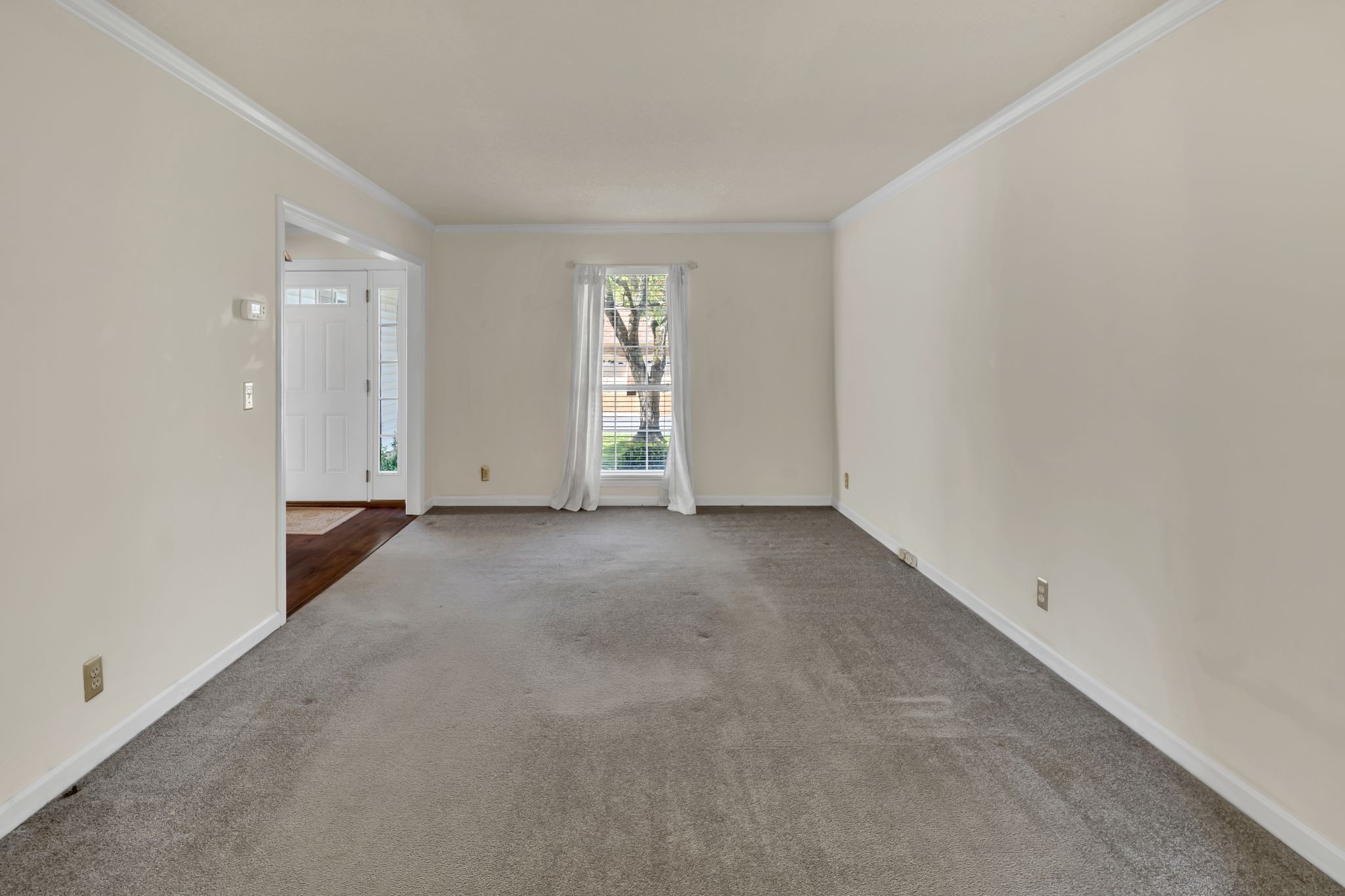 148 White Oak Way