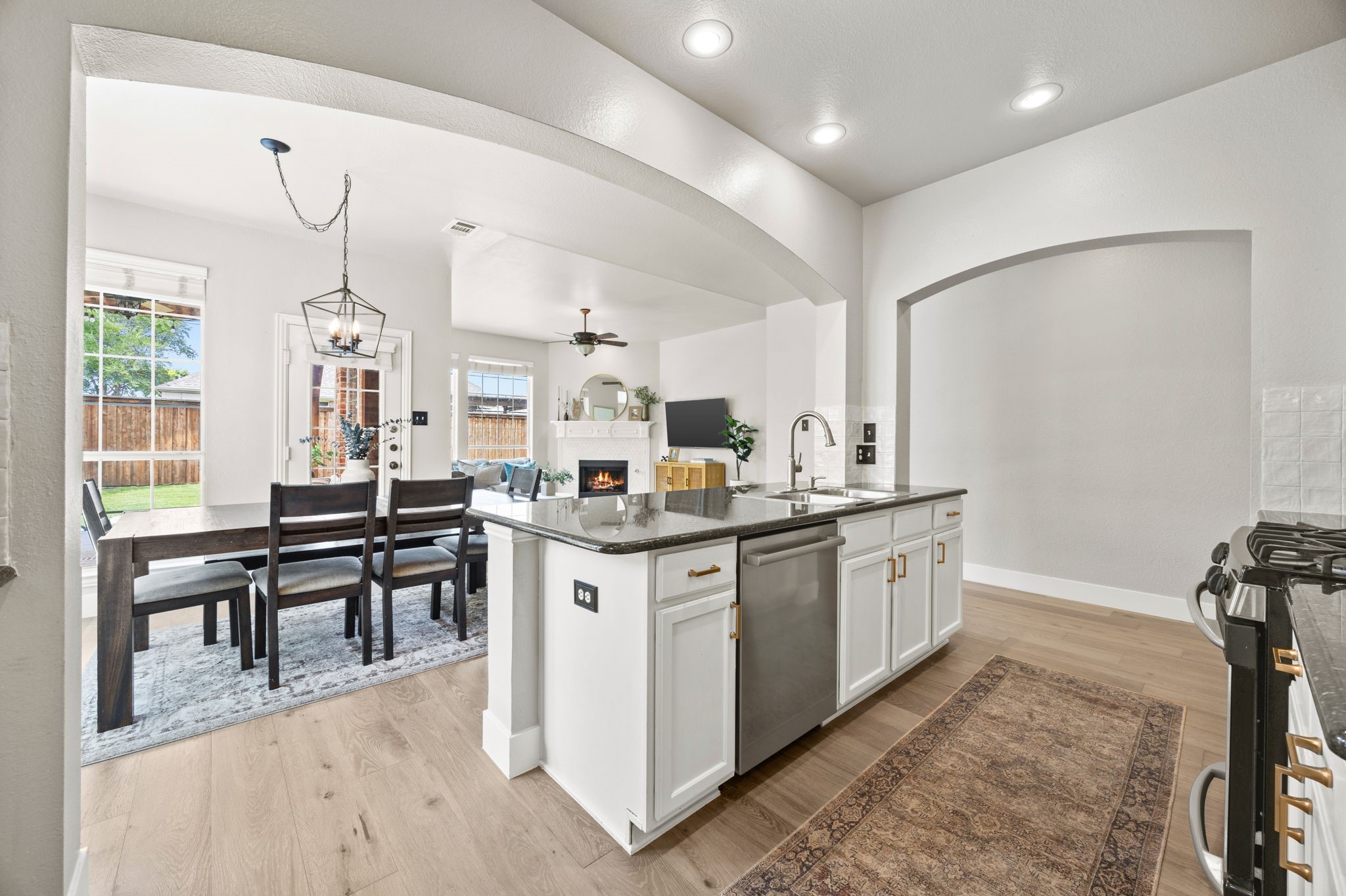 2441 Deerwood Drive