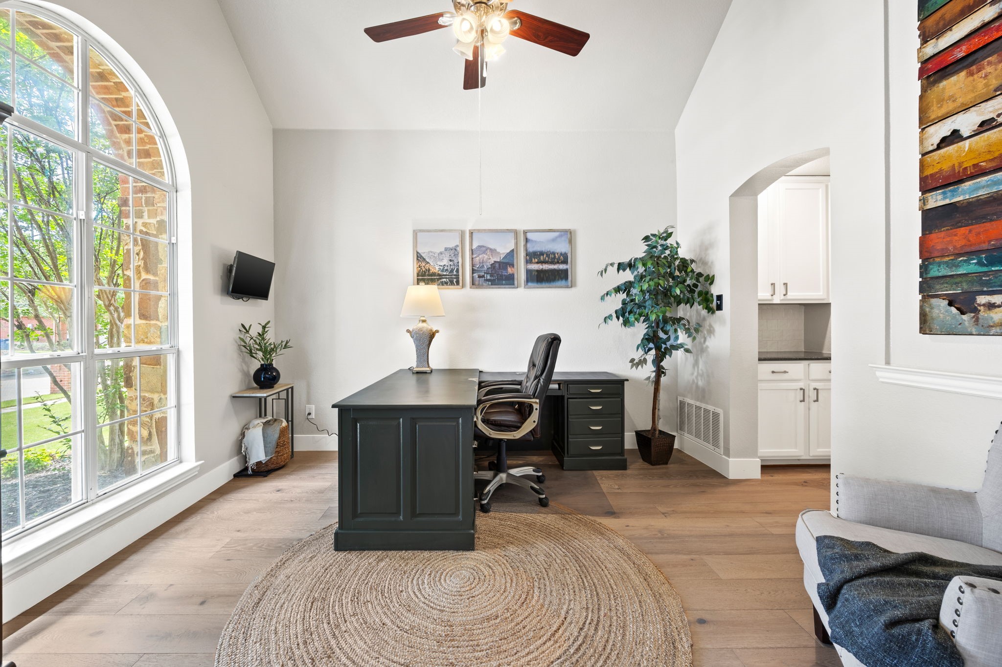 2441 Deerwood Drive