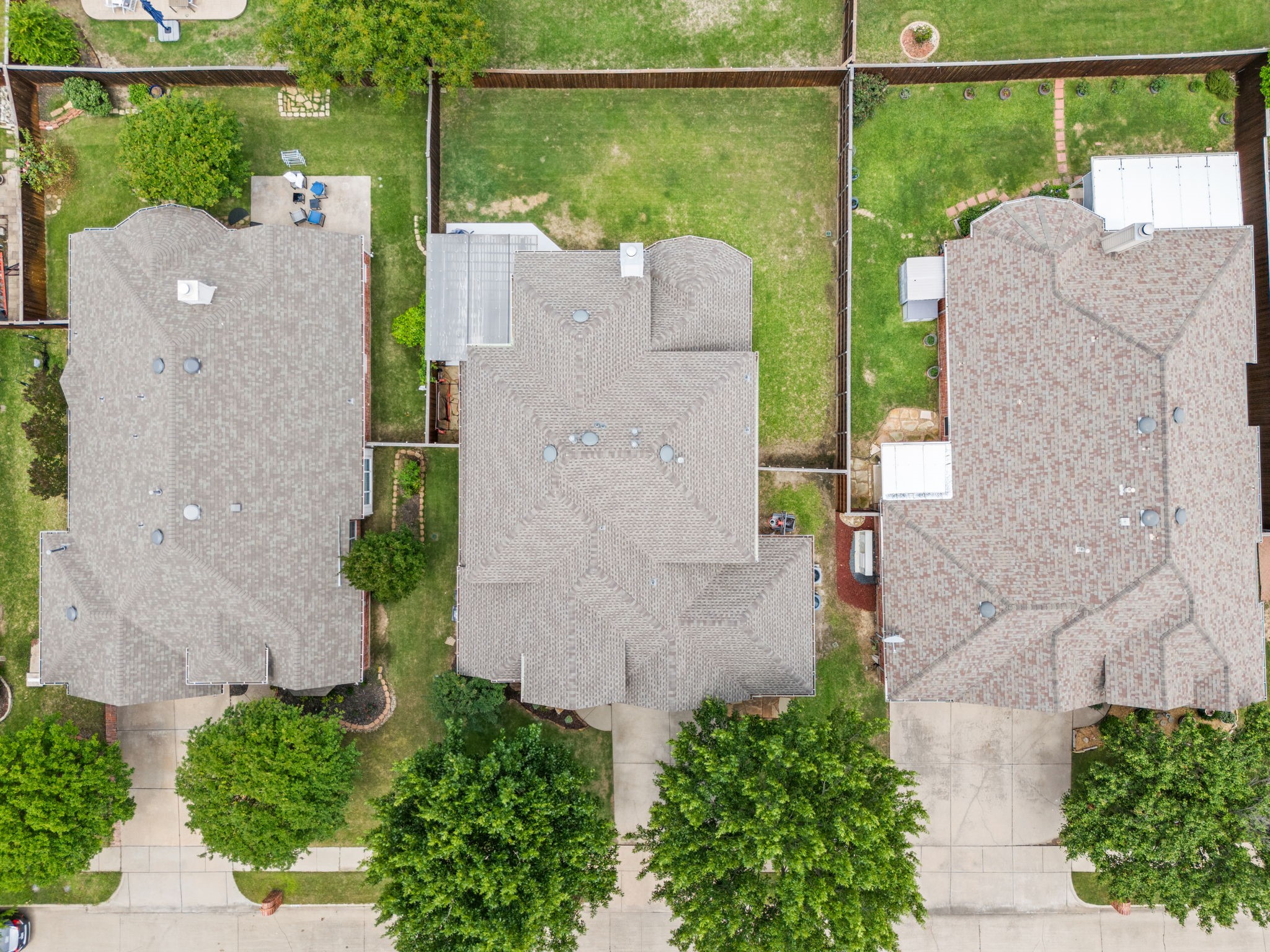 2441 Deerwood Drive