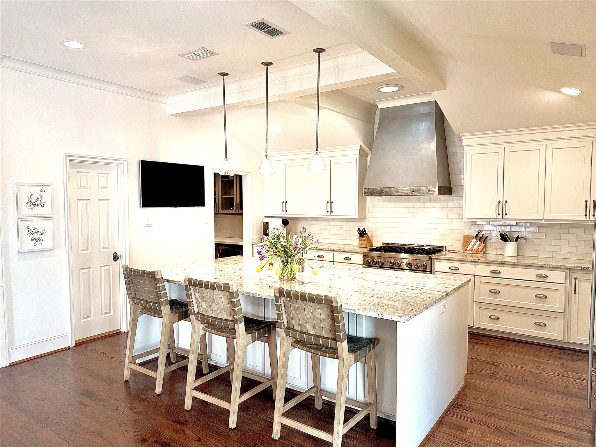6117 Del Norte Lane