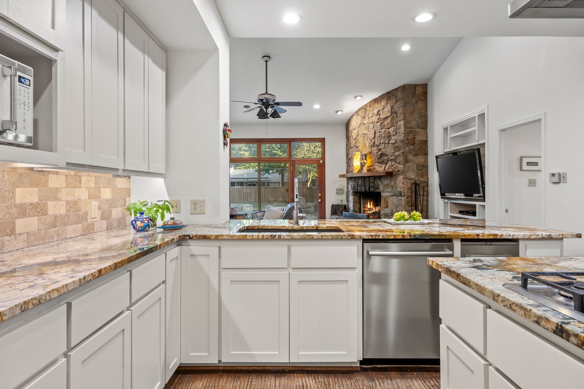 10710 Morning Glory Drive