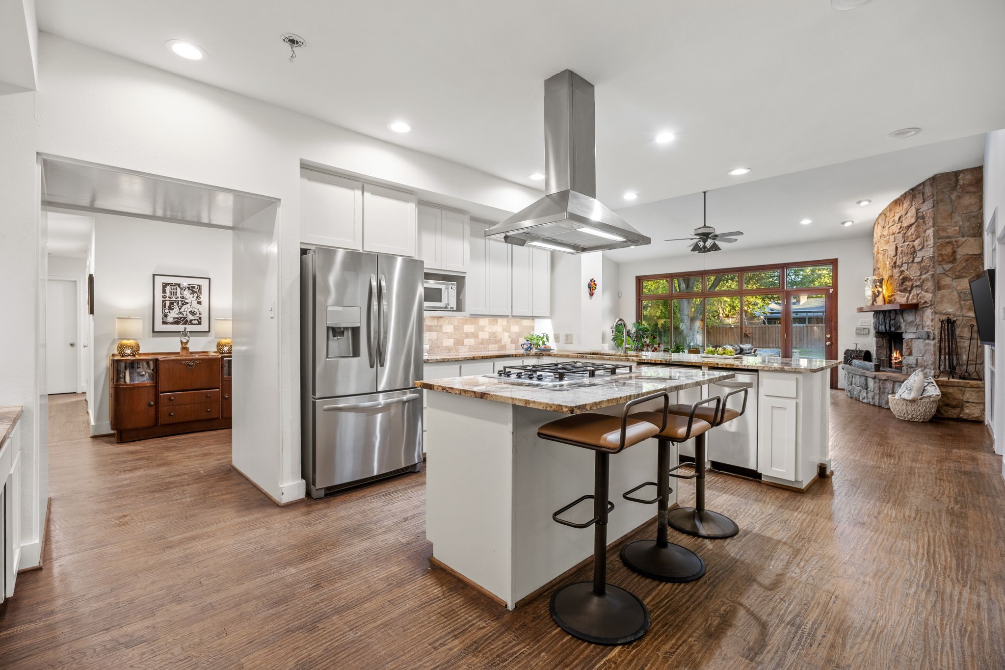 10710 Morning Glory Drive