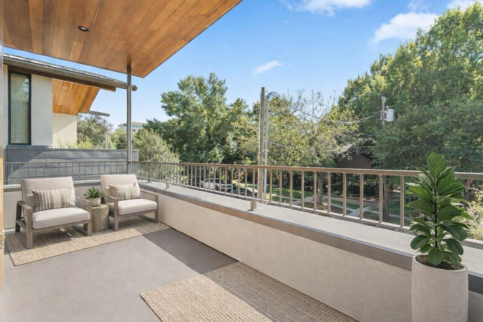 3619 Springbrook