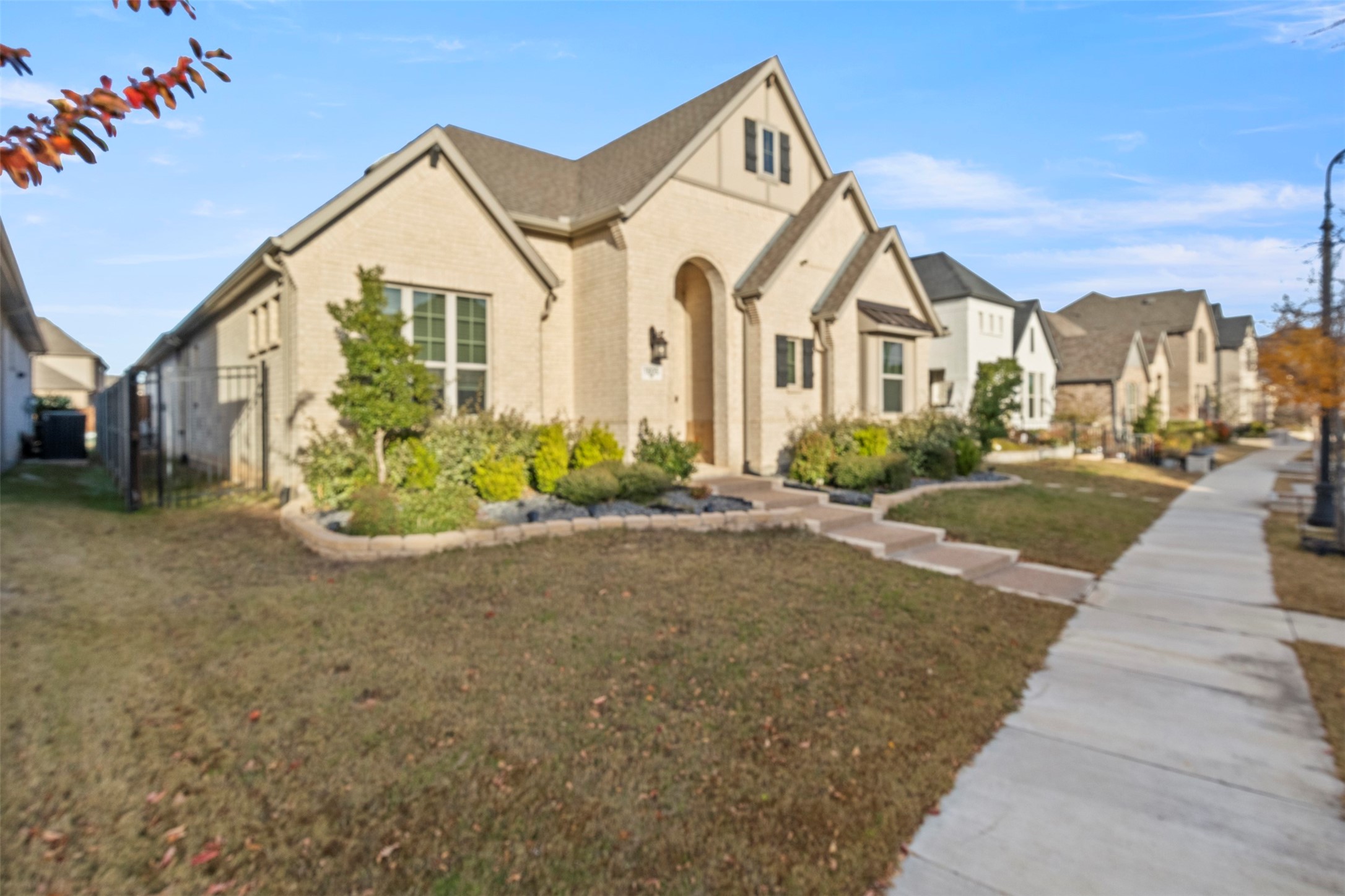 1805 Clouded Wren Drive