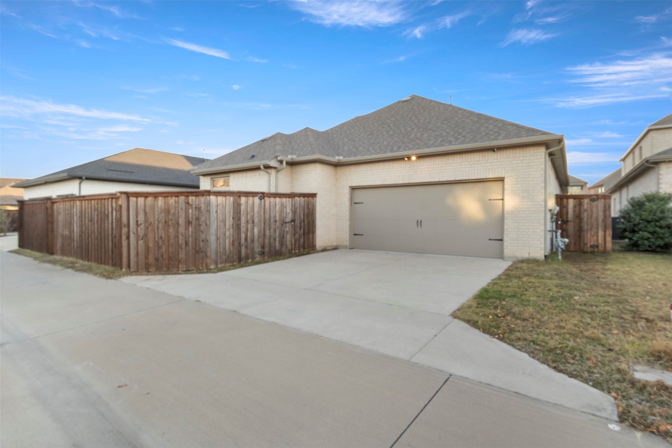 1805 Clouded Wren Drive