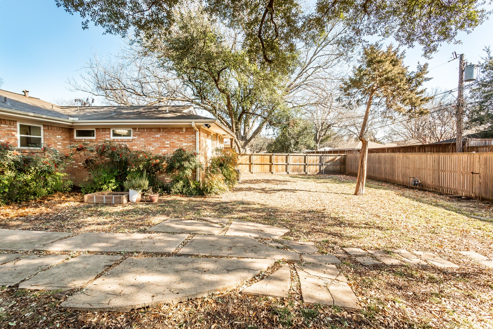 6908 Wake Forrest Drive