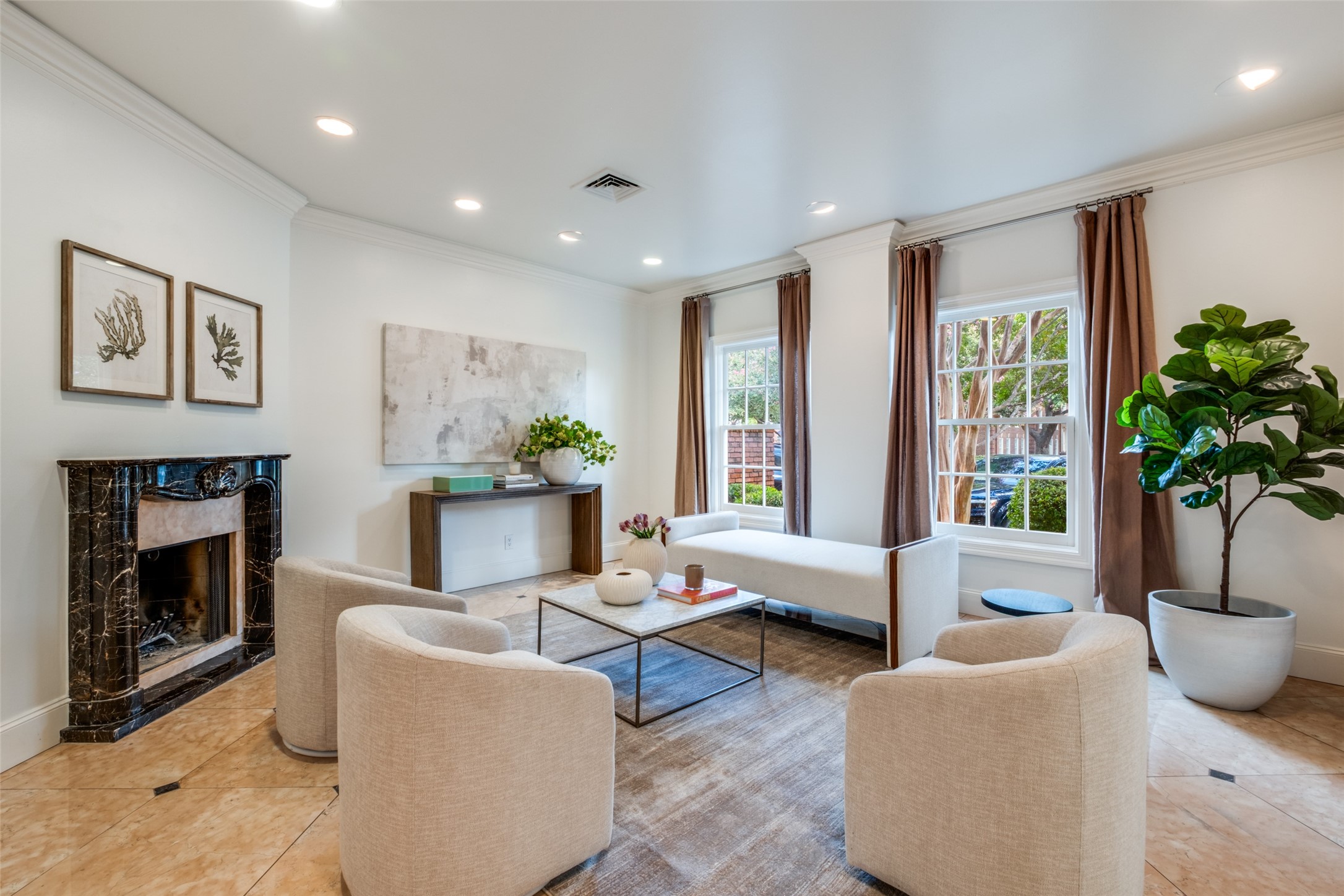 3400 Shenandoah Street