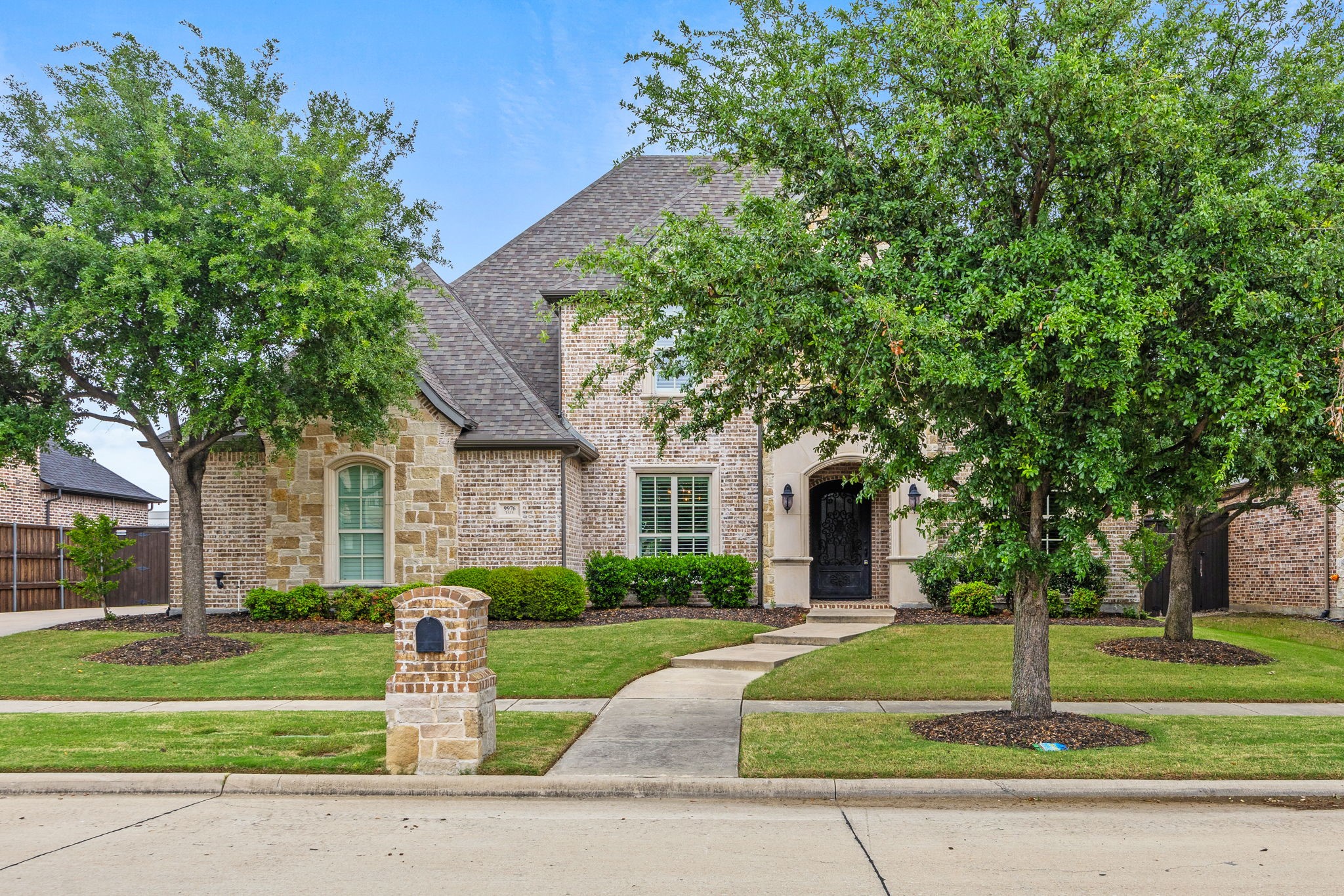 9976 Tate Lane