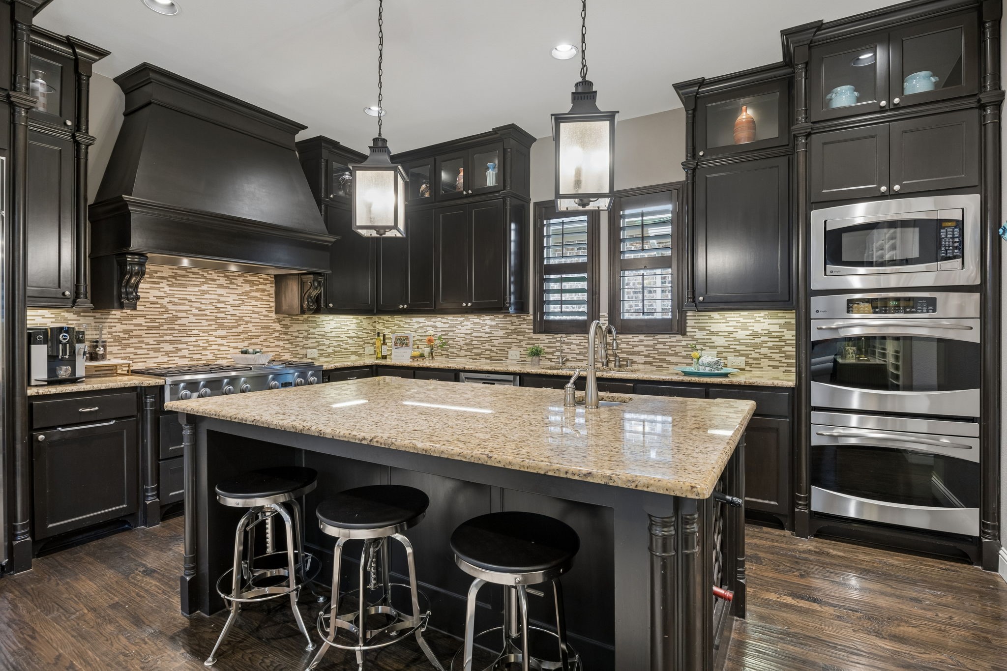 3611 Hickory Grove Lane