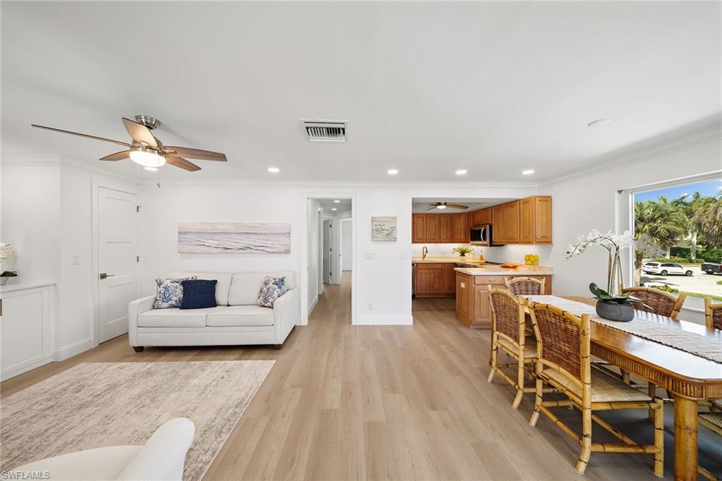 380 Harbour DR # 380