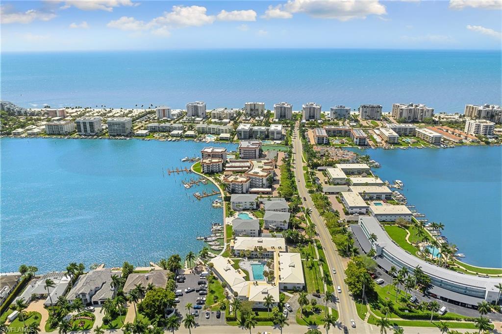 380 Harbour DR # 380