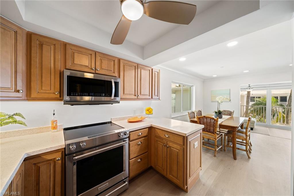 380 Harbour DR # 380