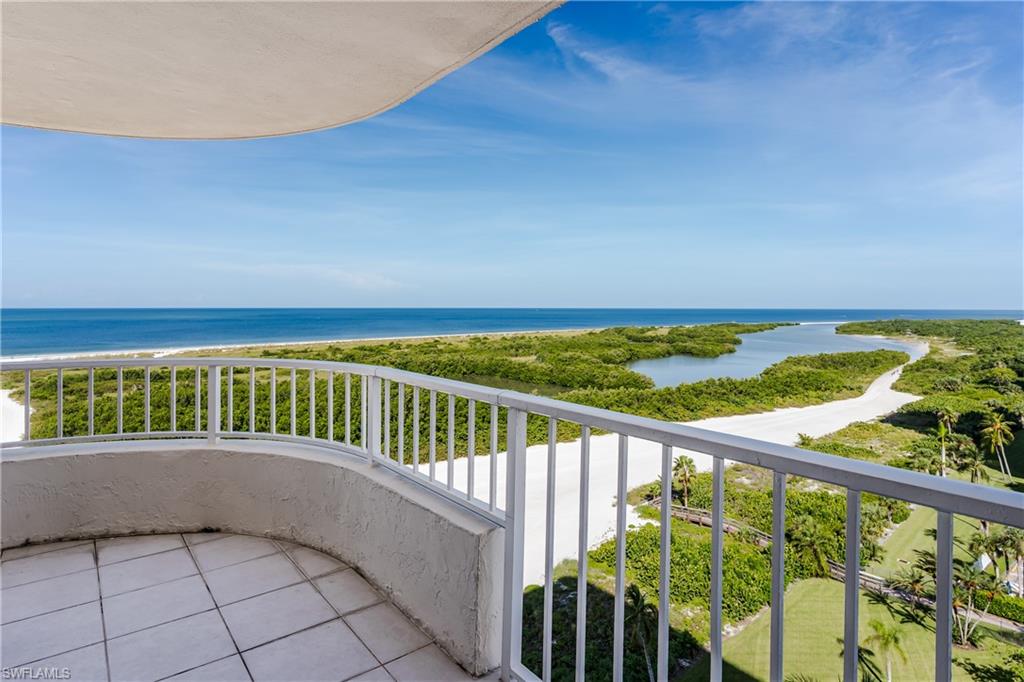 320 Seaview CT 1212