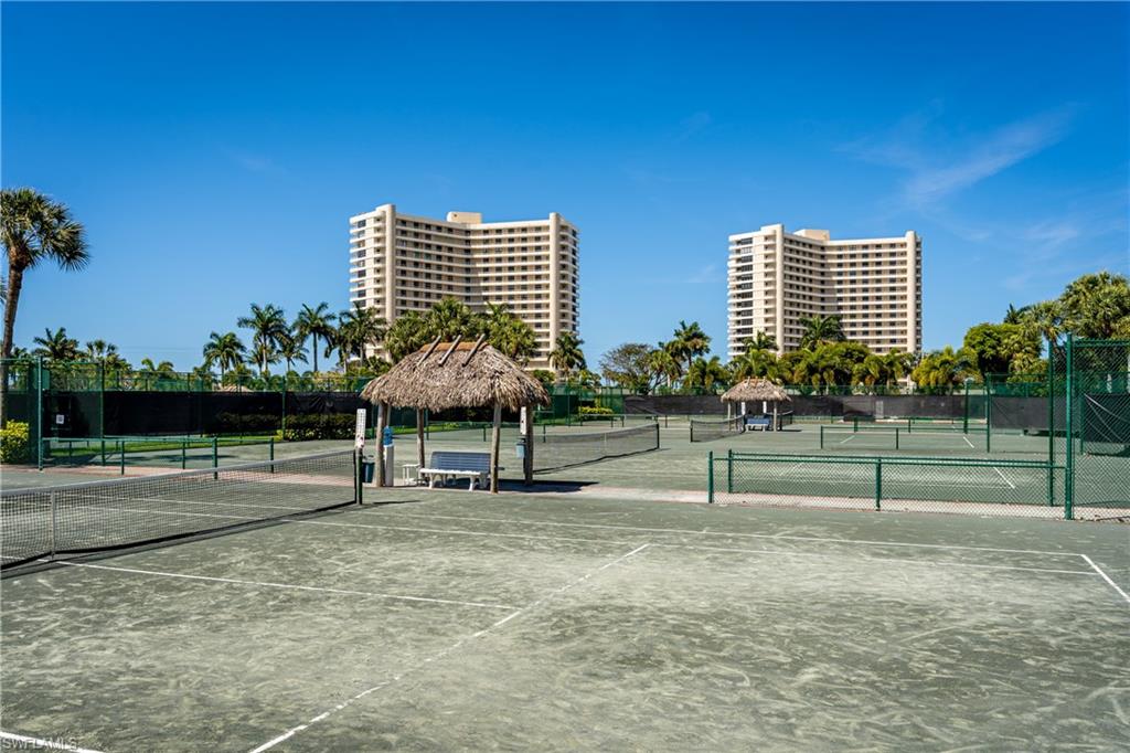 320 Seaview CT 1212