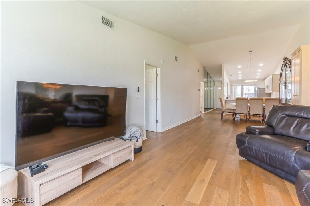 4051 Northlight DR 1816