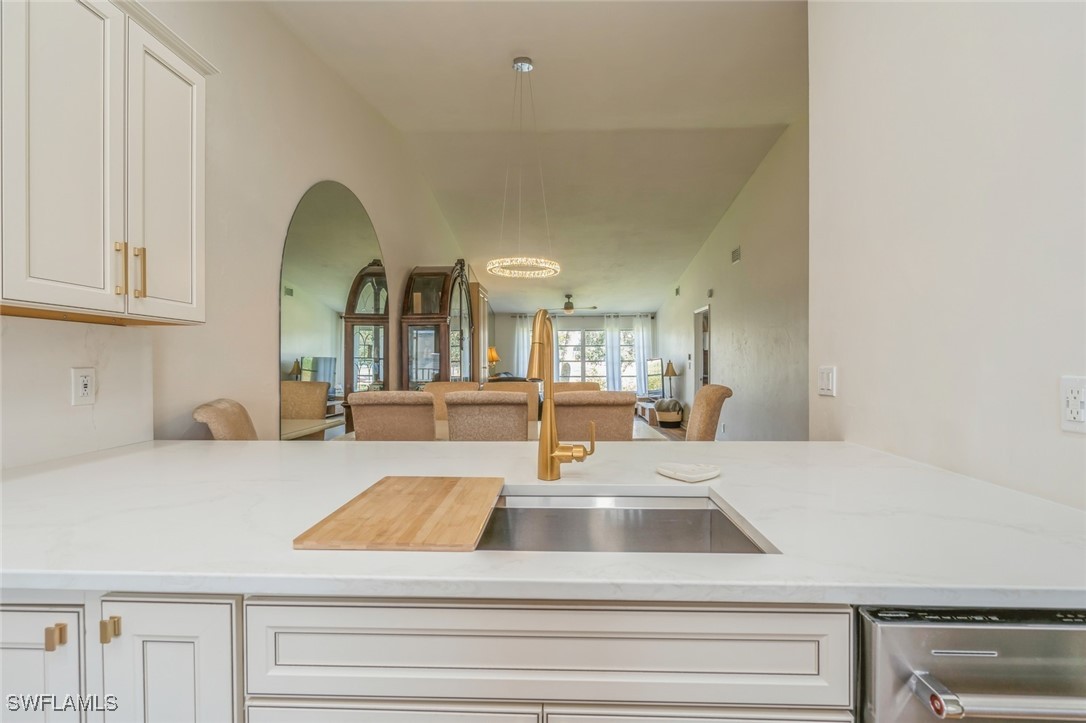 4051 Northlight DR 1816
