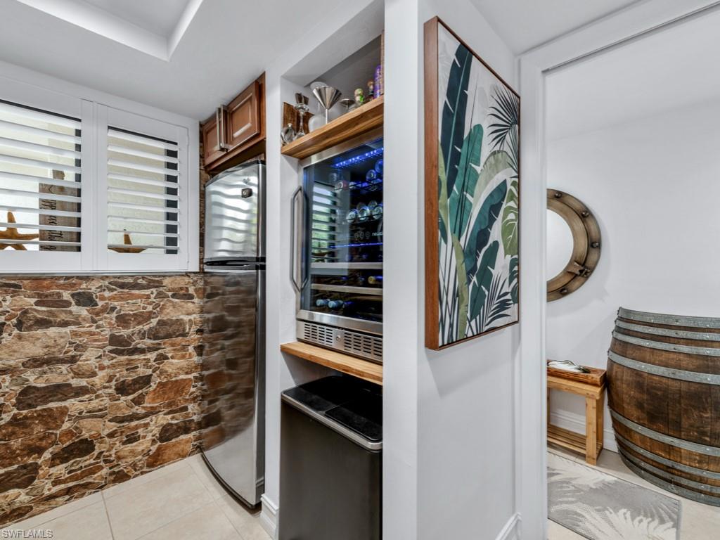 848 W Elkcam CIR # 212