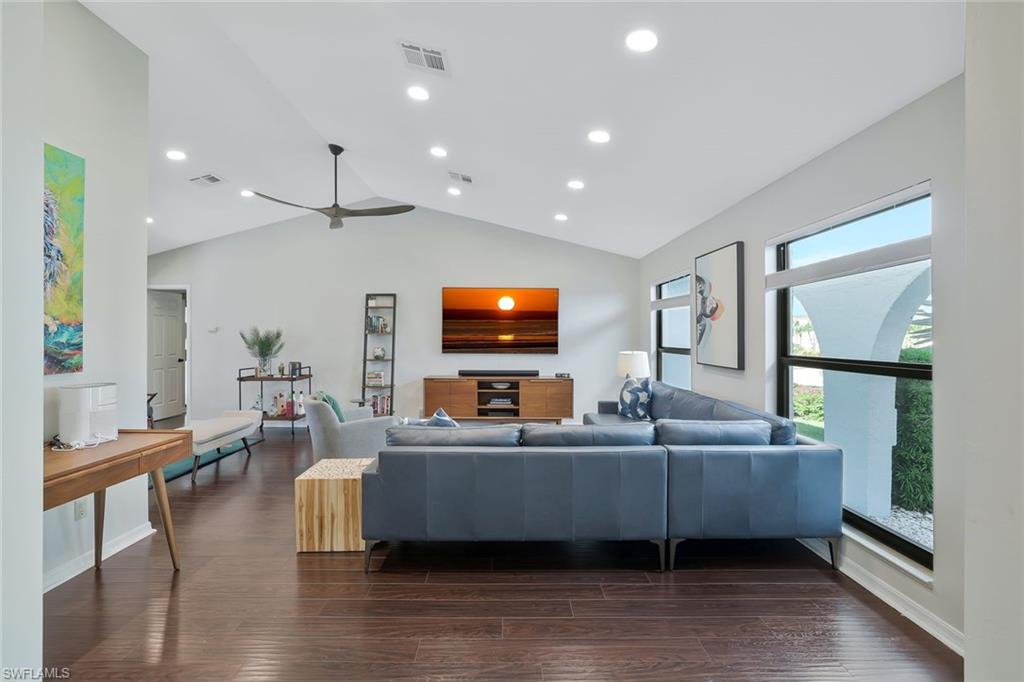 50 Copperfield CT